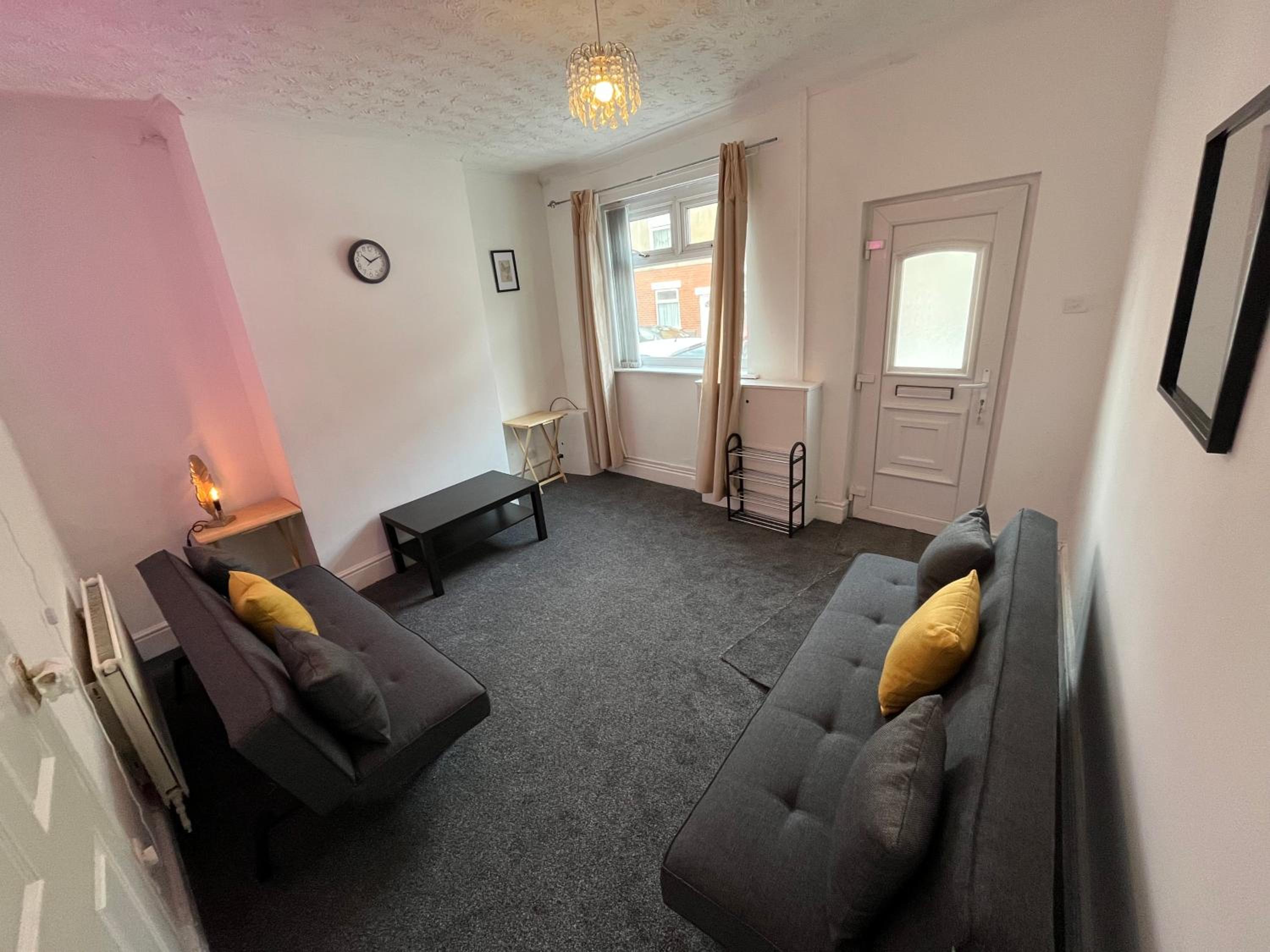 Three-Bedroom House photo 1