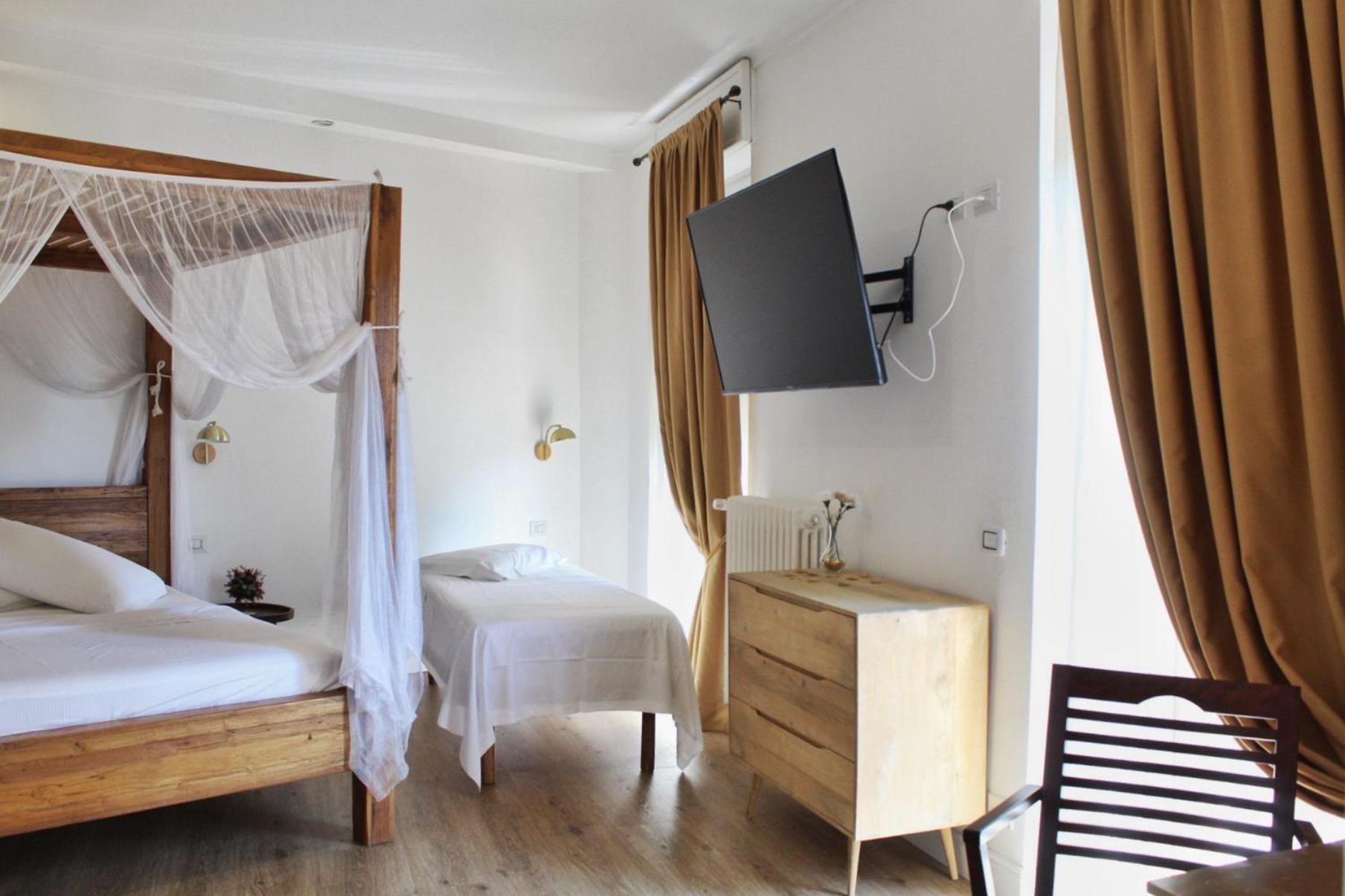 Deluxe Double Room photo 2