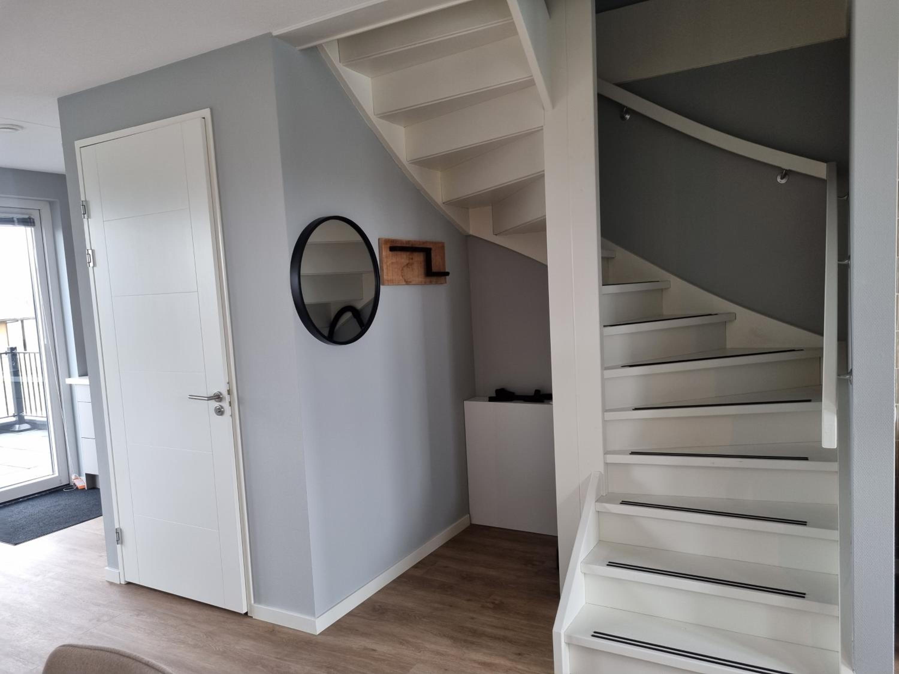 Three-Bedroom Apartment - Photo 15
