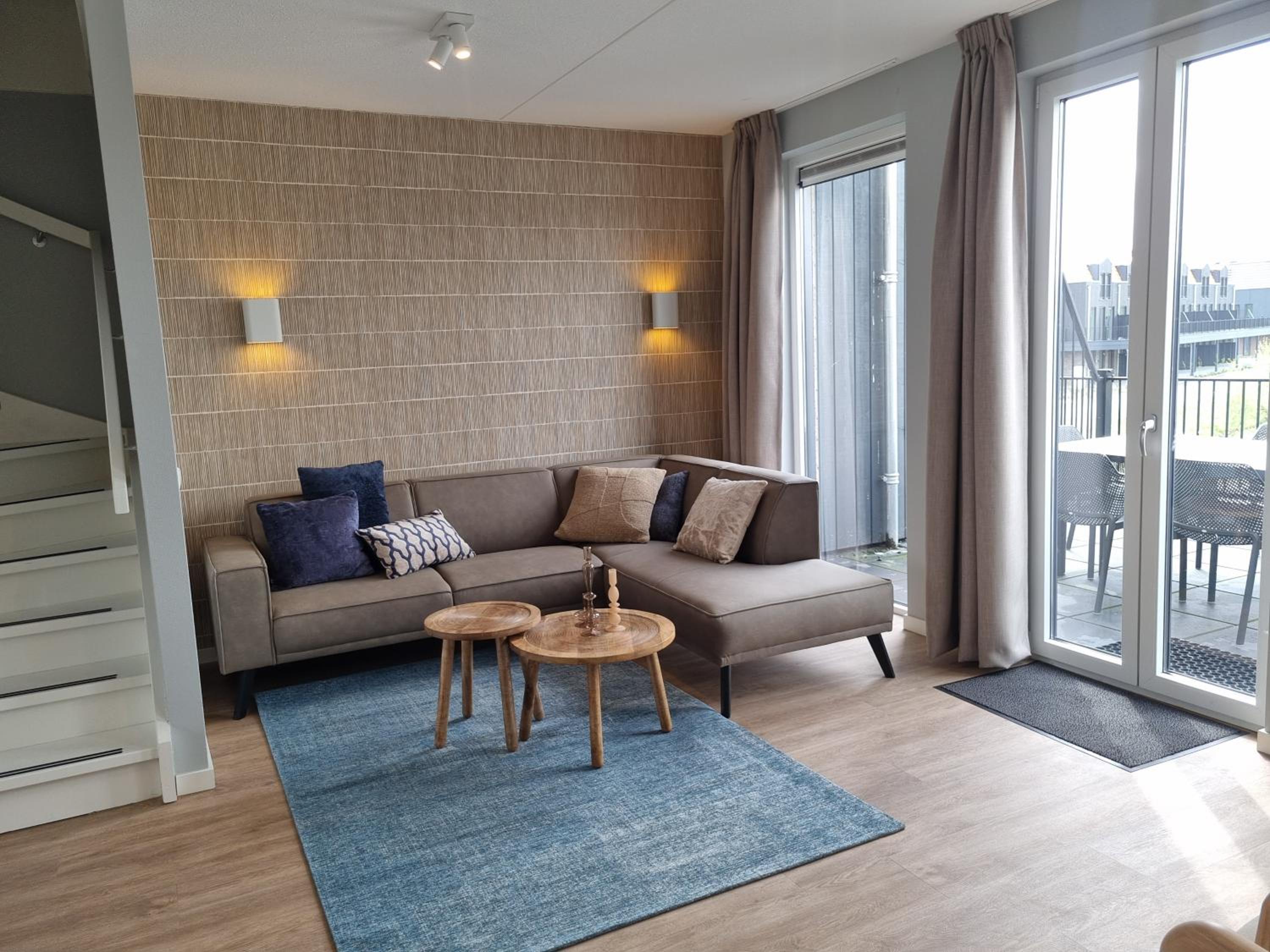 Three-Bedroom Apartment - Photo 2