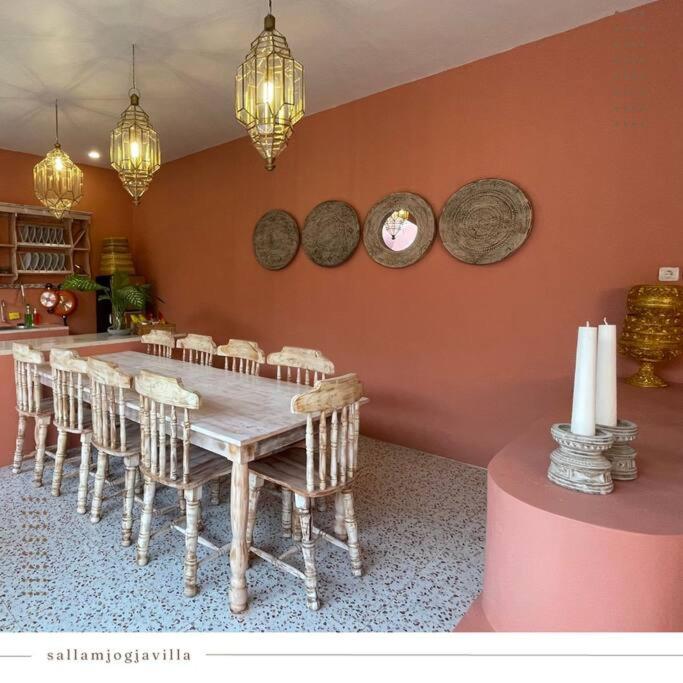 Three-Bedroom Villa photo 2