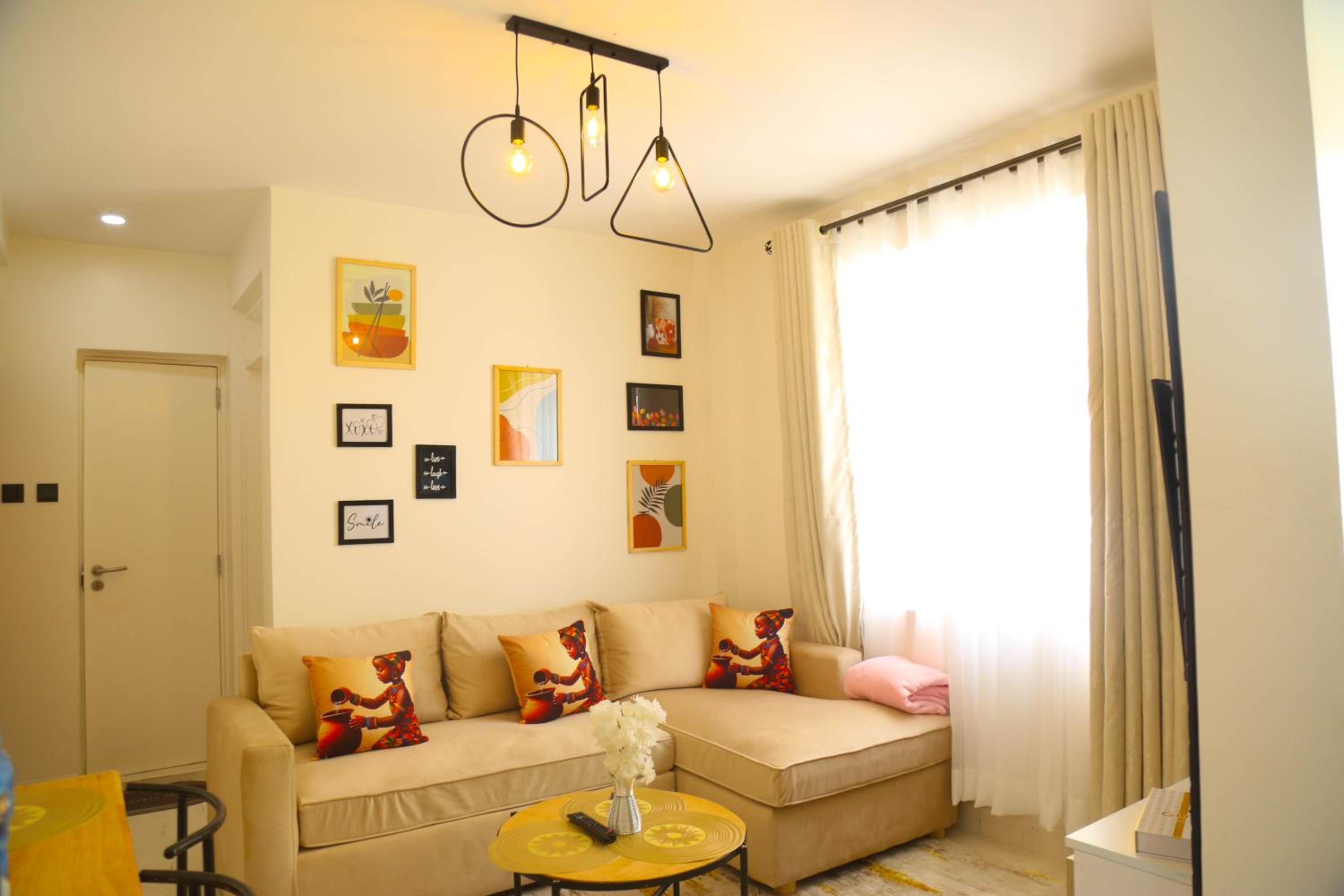 One-Bedroom Apartment