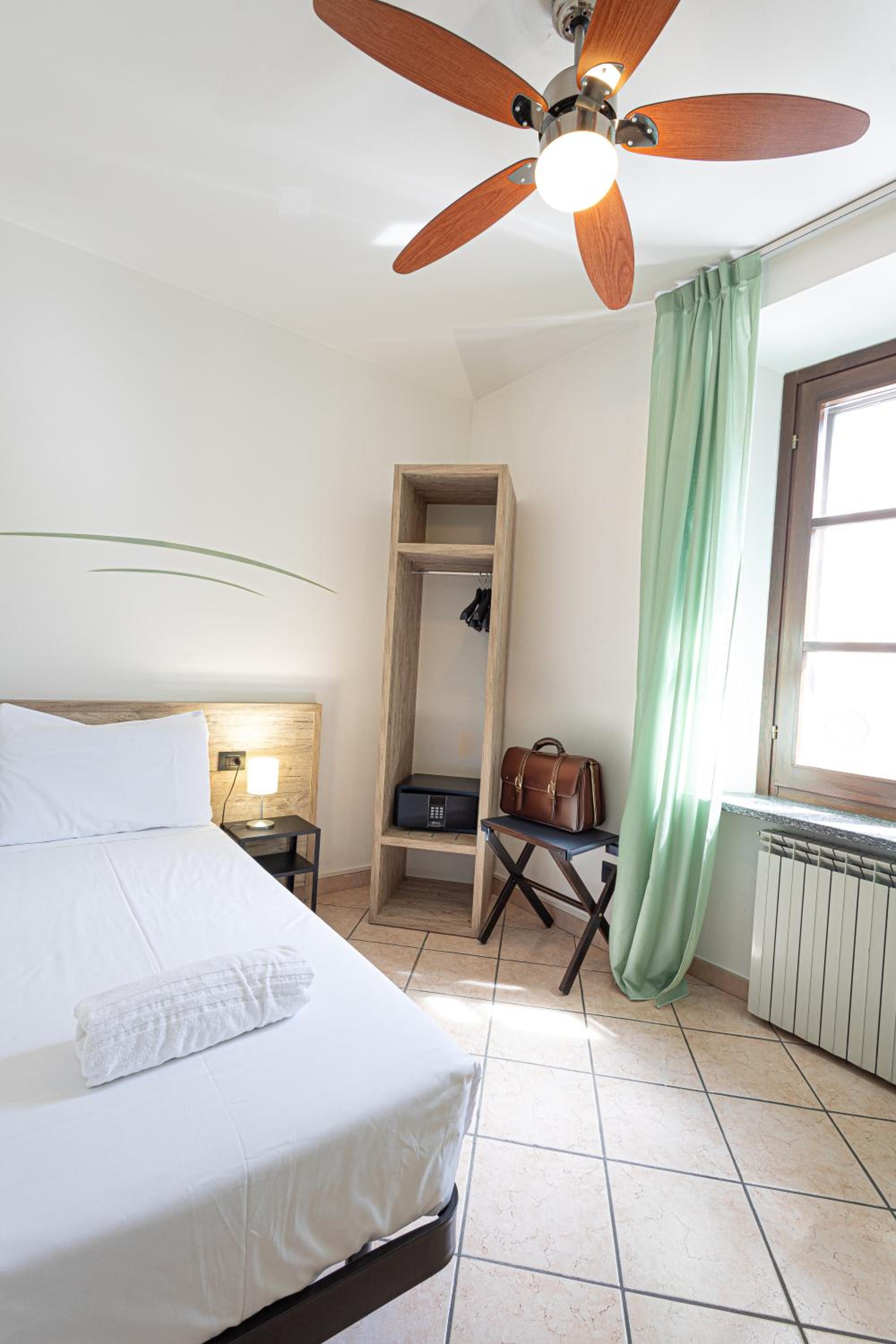 Triple Room - Photo 3