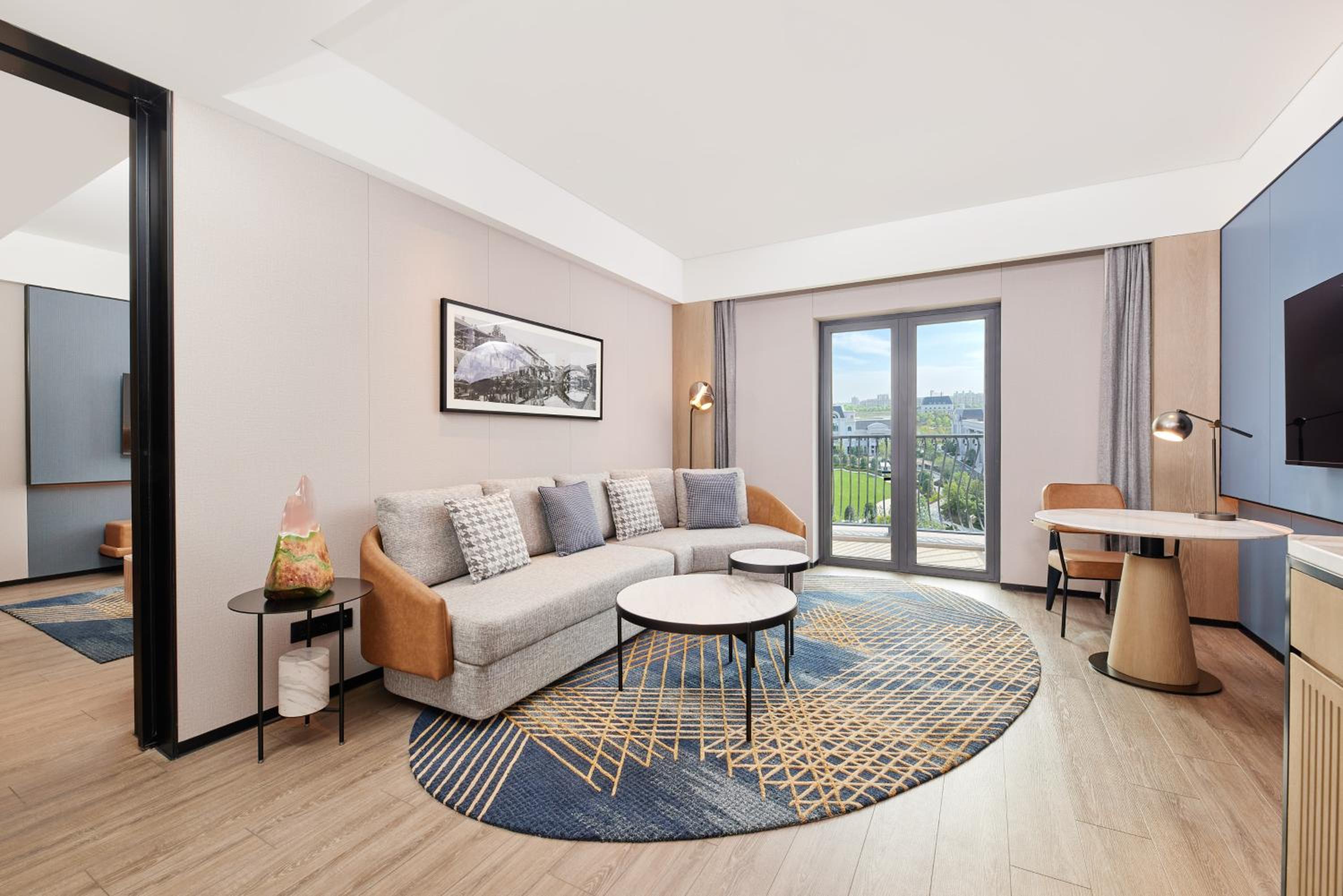 Executive Suite