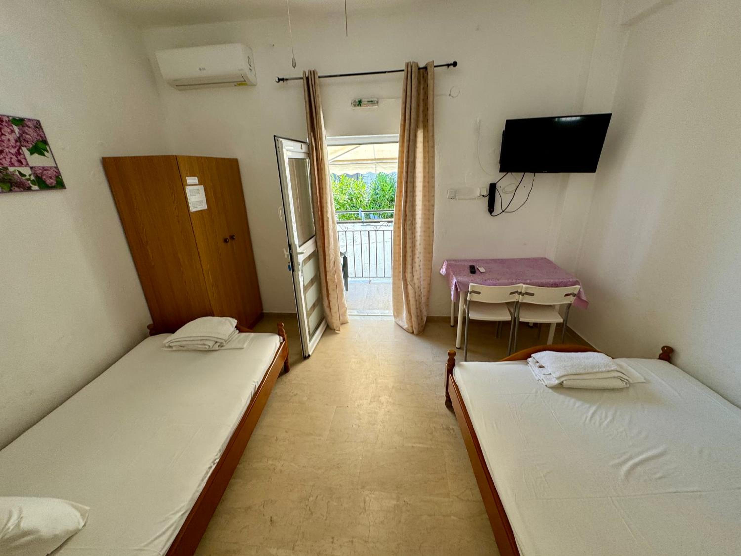 Triple Room with Sea View photo 3