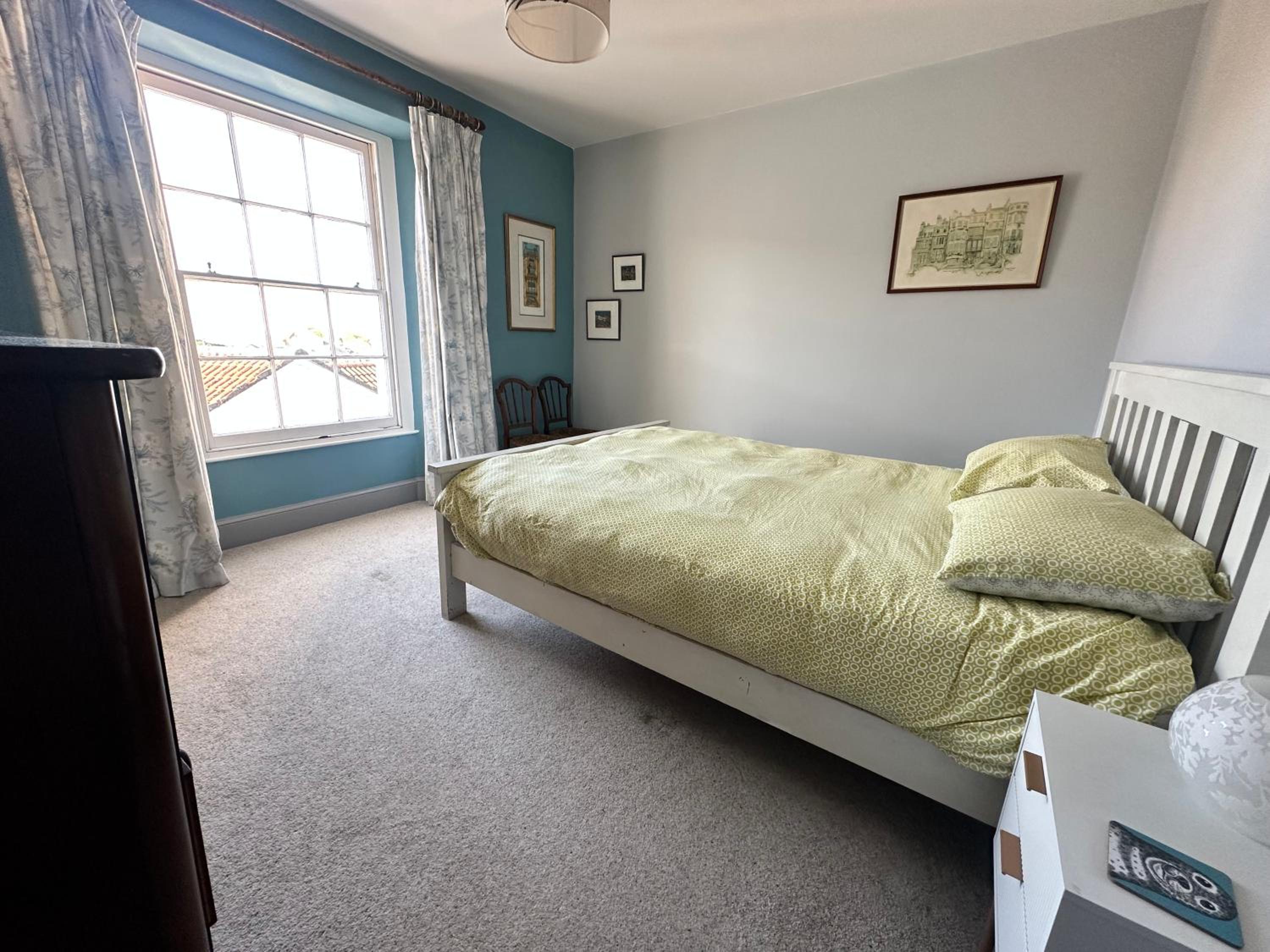 Three-Bedroom House photo 1