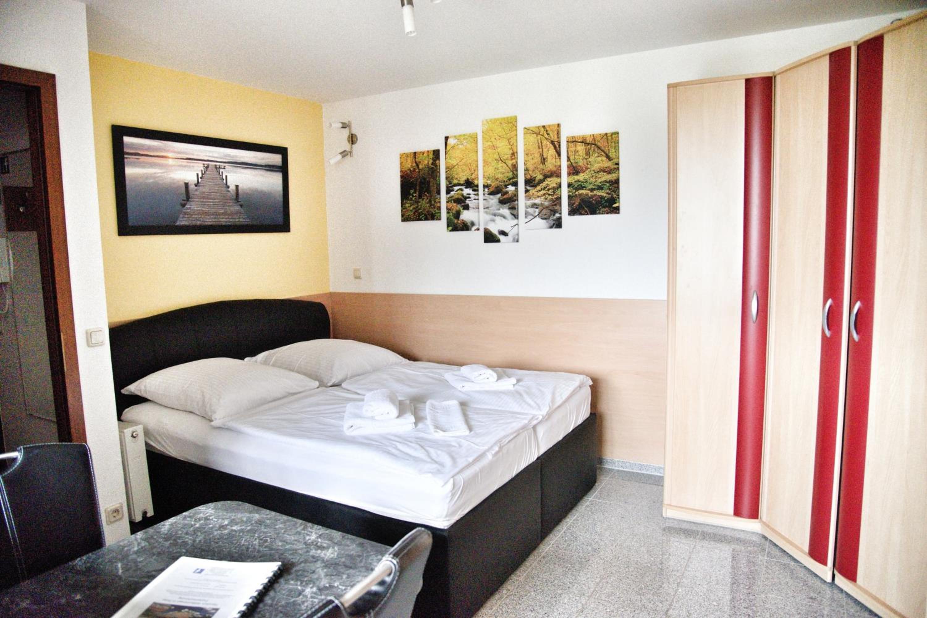 Apartment photo 1