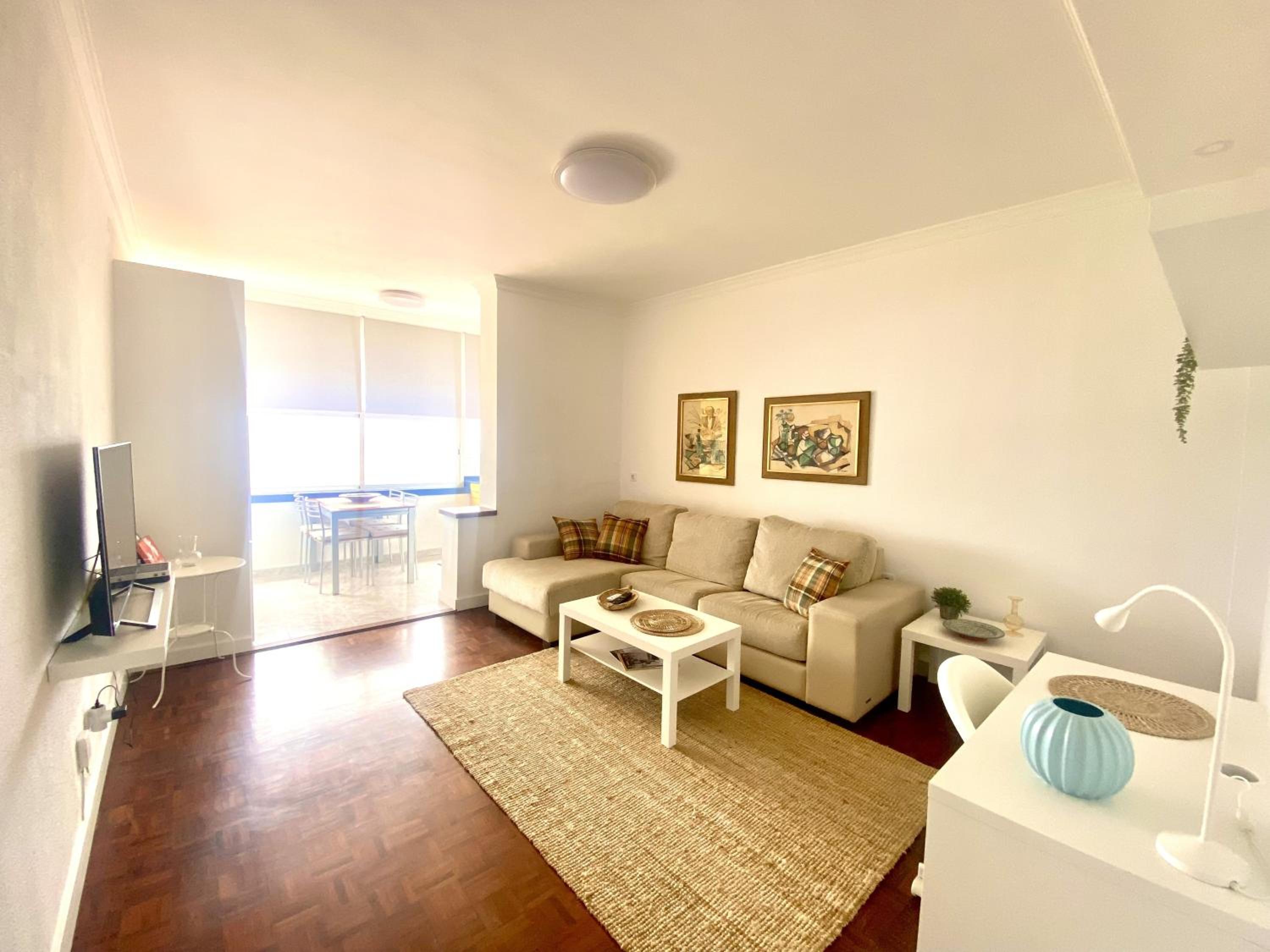 Apartamento con vista al mar