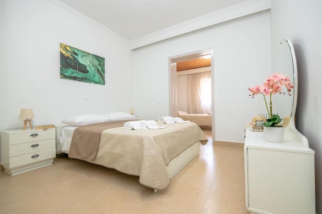 Two-Bedroom Apartment photo 1
