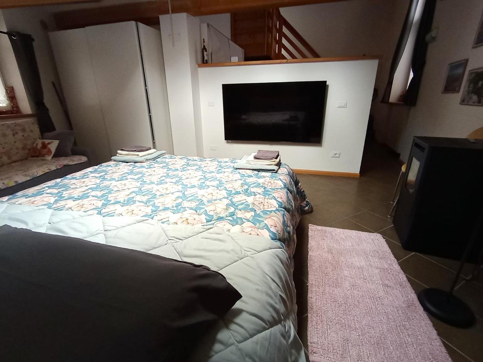 Two-Bedroom Apartment photo 3