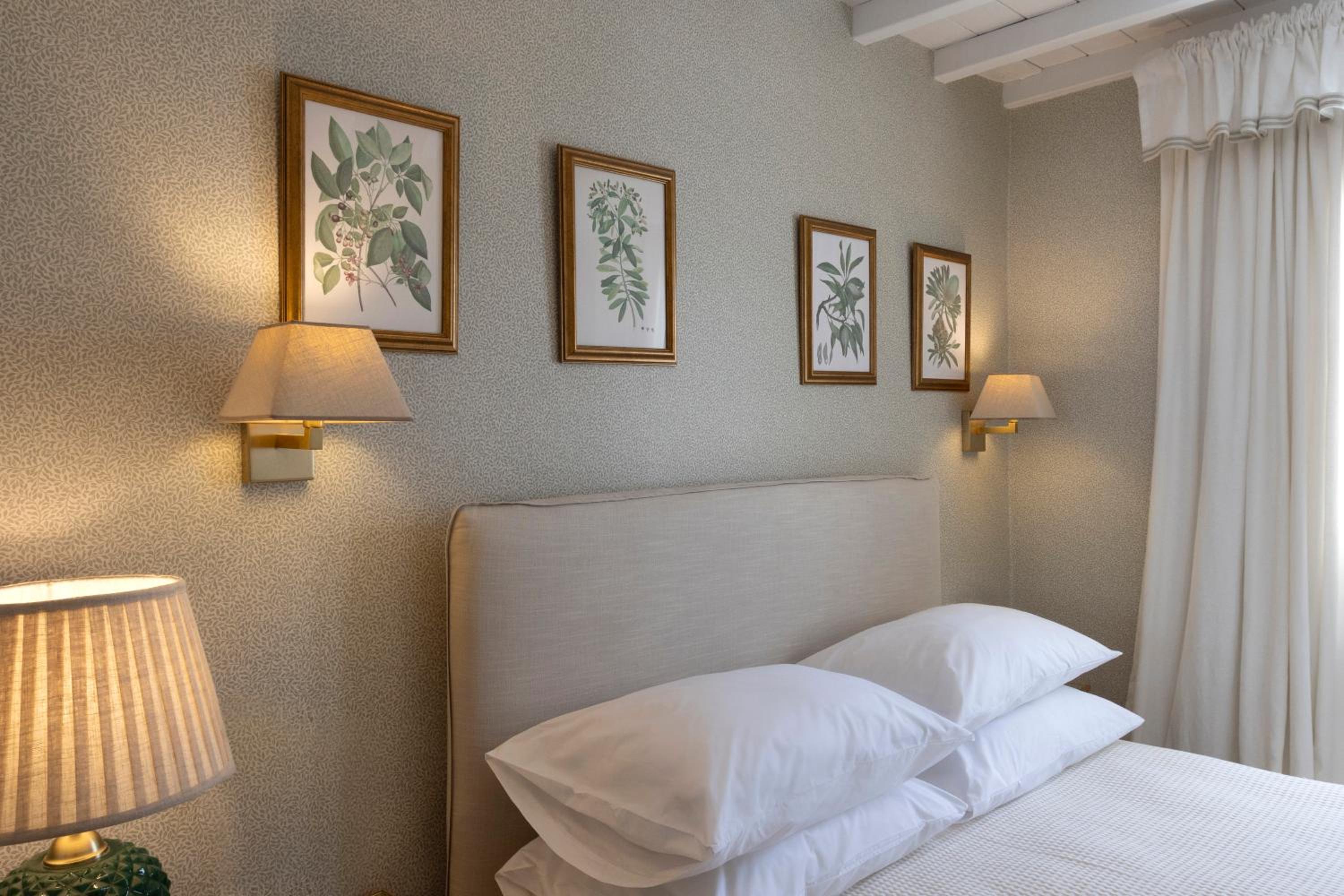 Standard Twin Room with Sea View photo 2