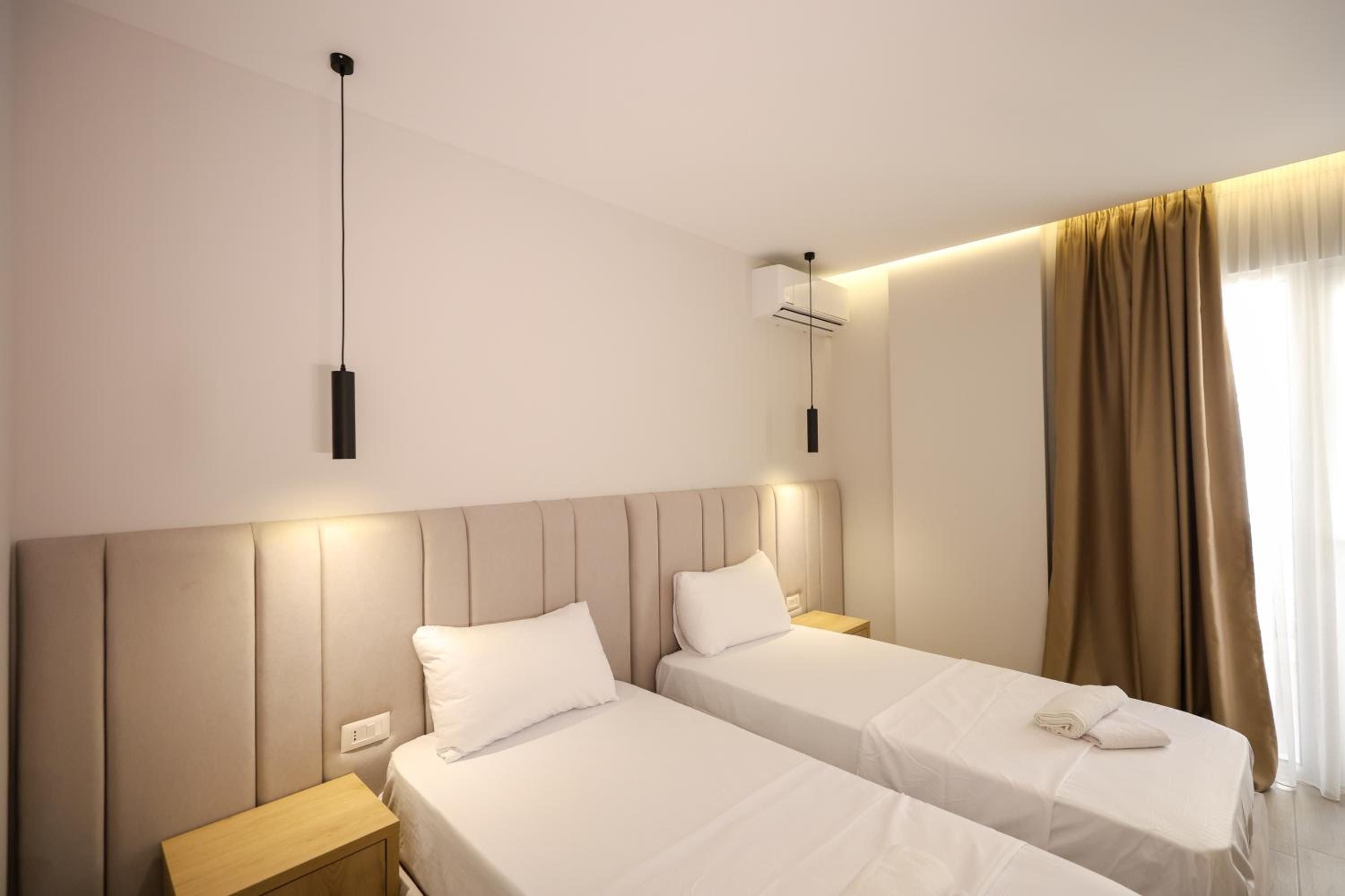 Deluxe Double or Twin Room with Balcony photo 2