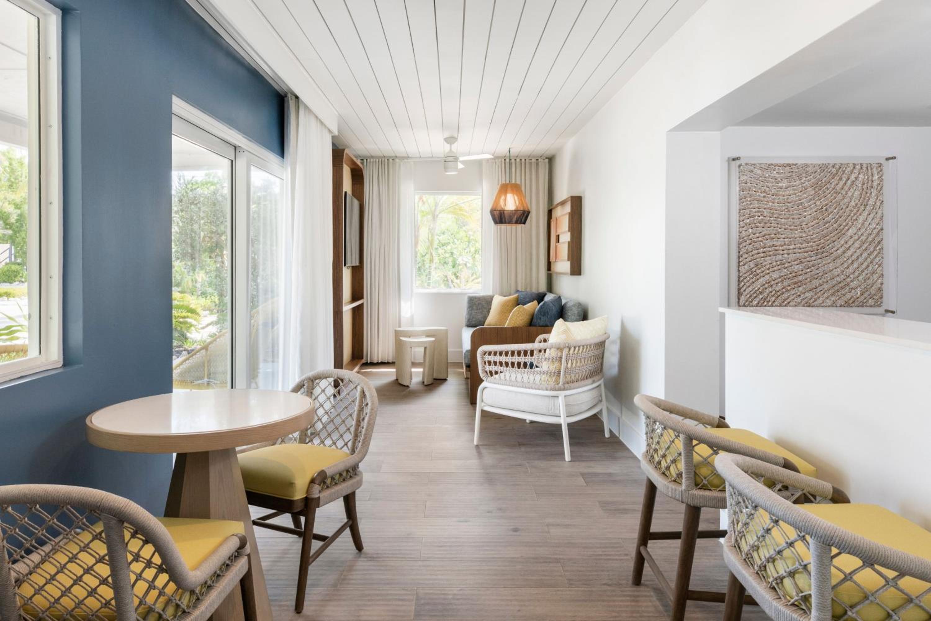 One-bedroom Cottage King Suite