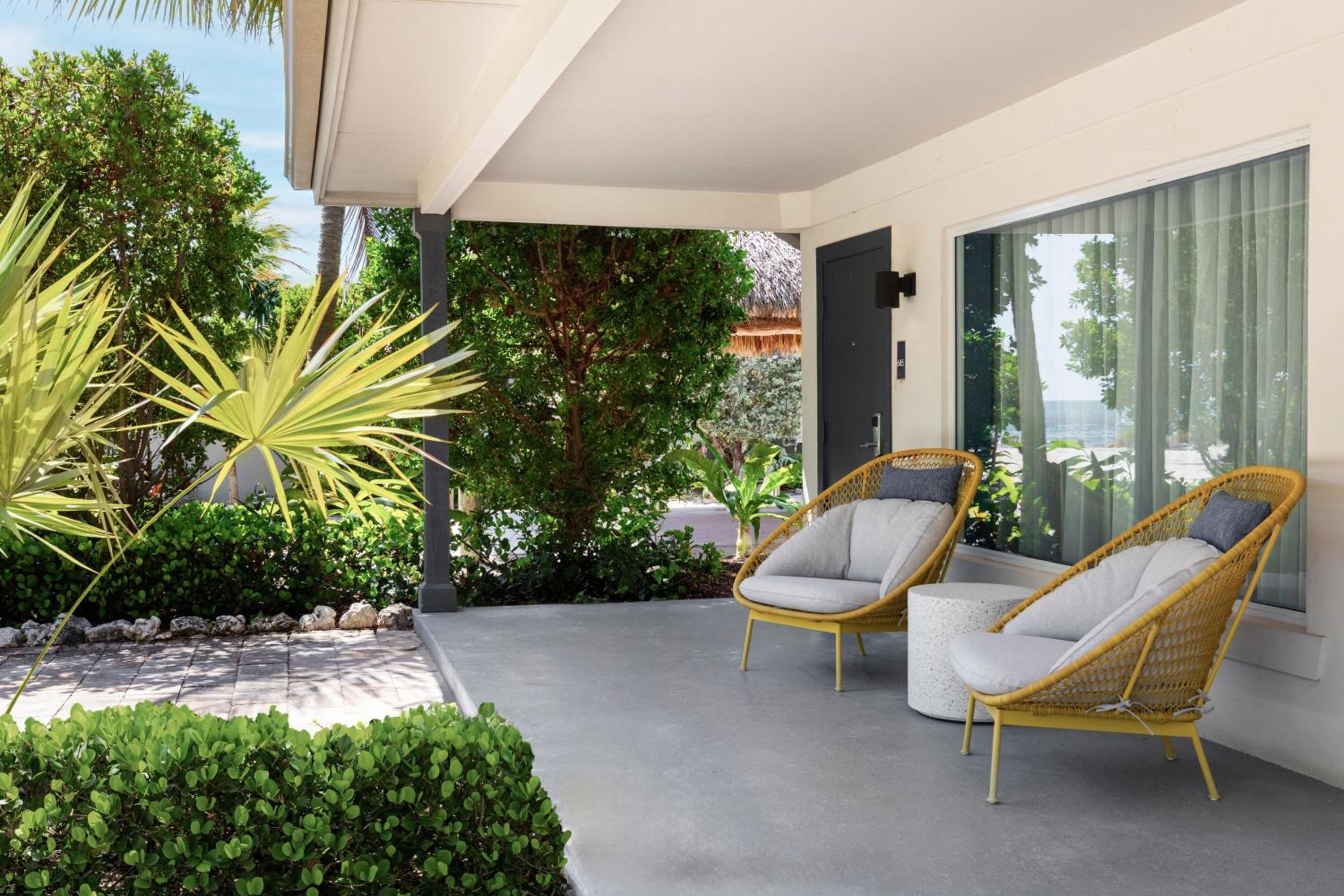 One-bedroom Cottage King Suite