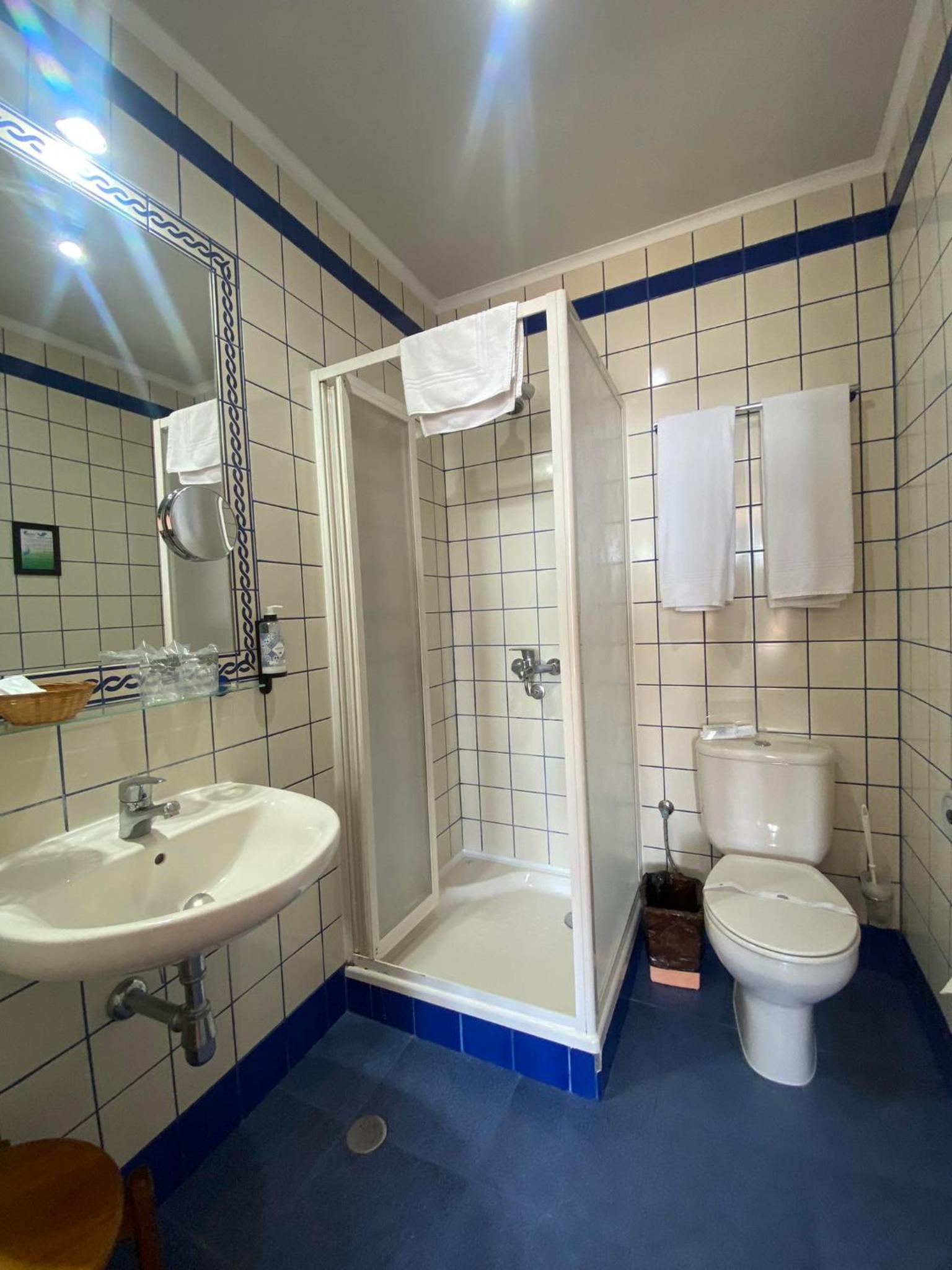 Two-Bedroom Apartment - Photo 11