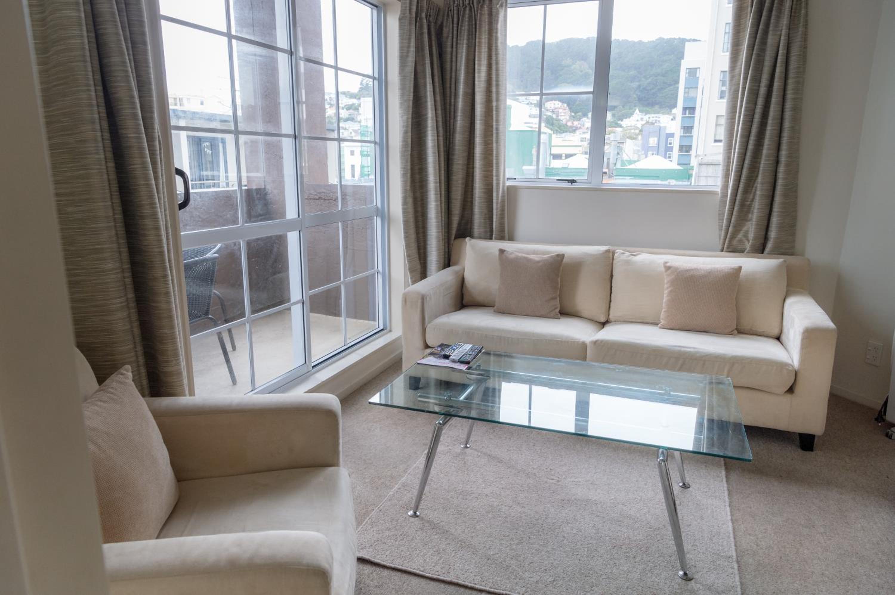 Three-Bedroom Apartment (Prepaid) - Photo 3