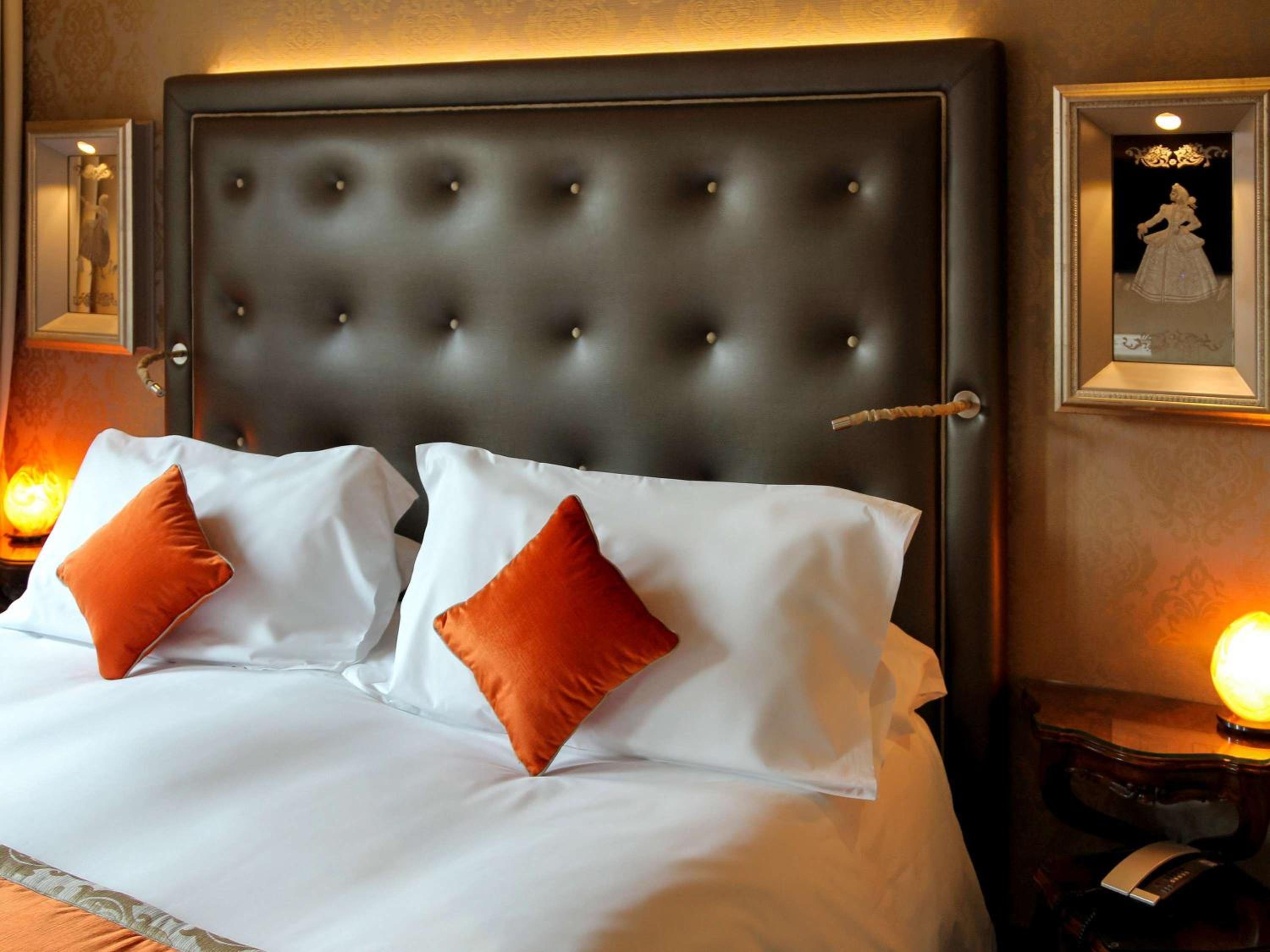 Superior Double or Twin Room with Garden or City View