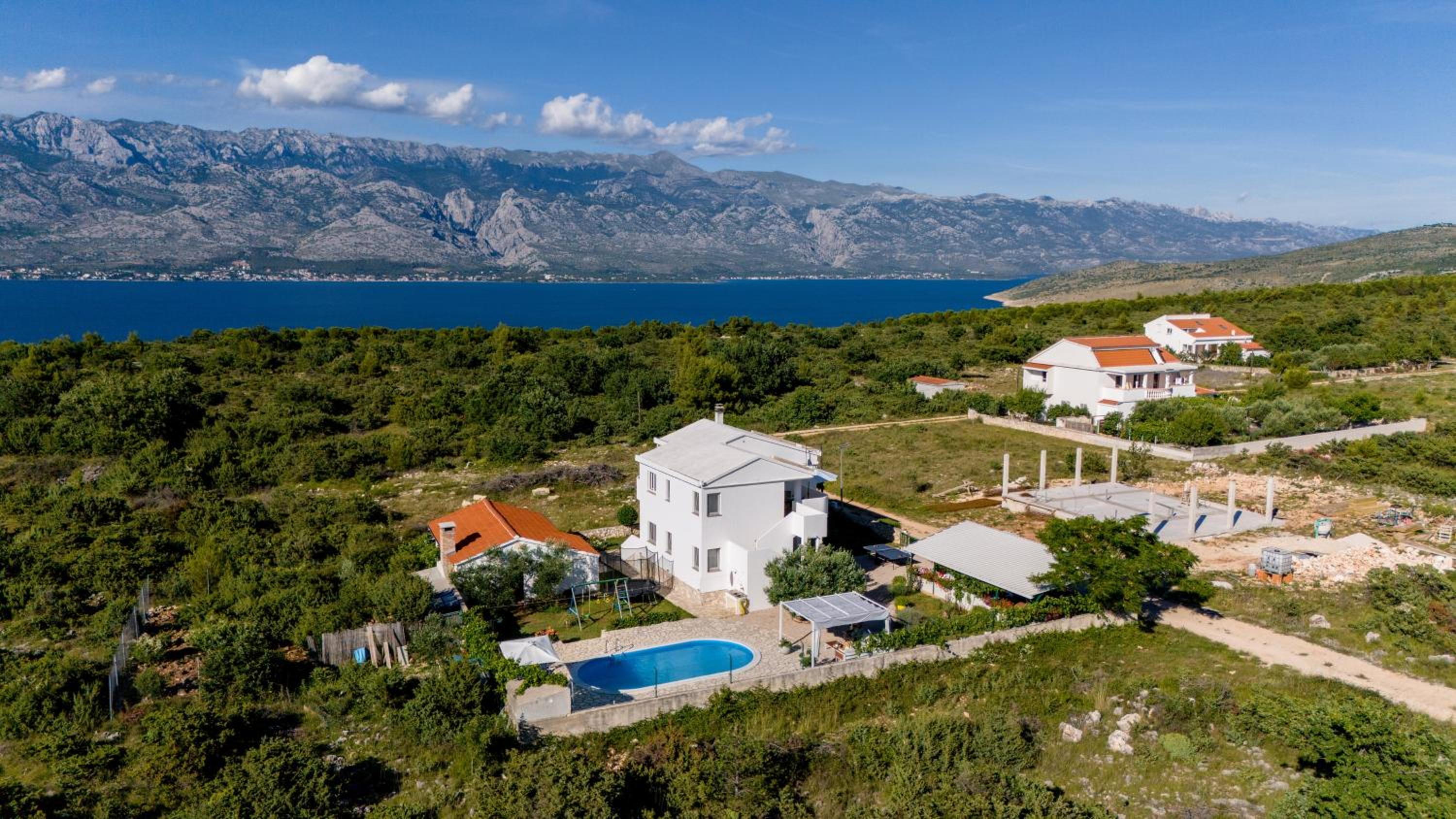 Villa With Private Pool photo 2