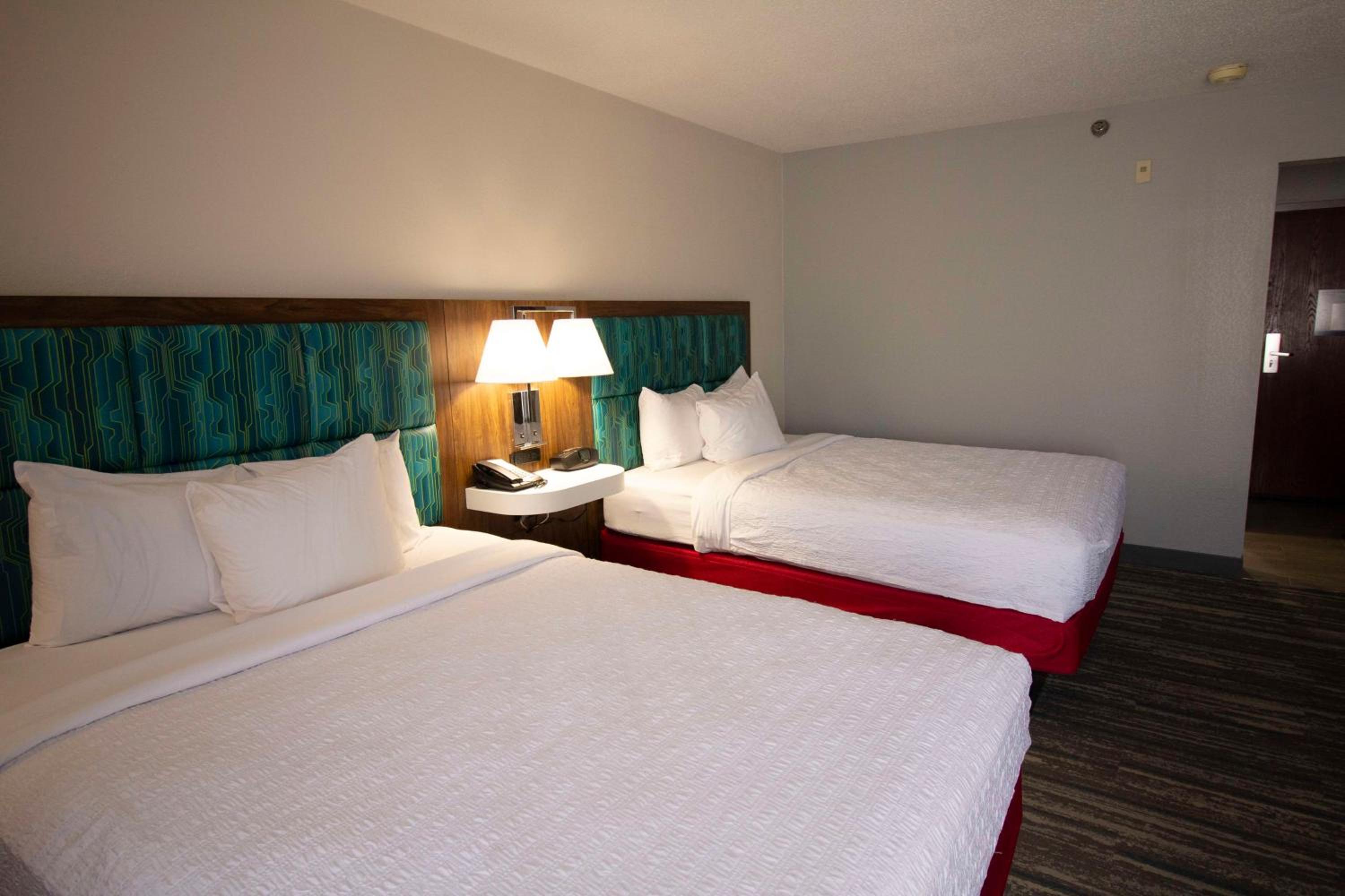 Double Room with Two Double Beds - Non-Smoking - Photo 1