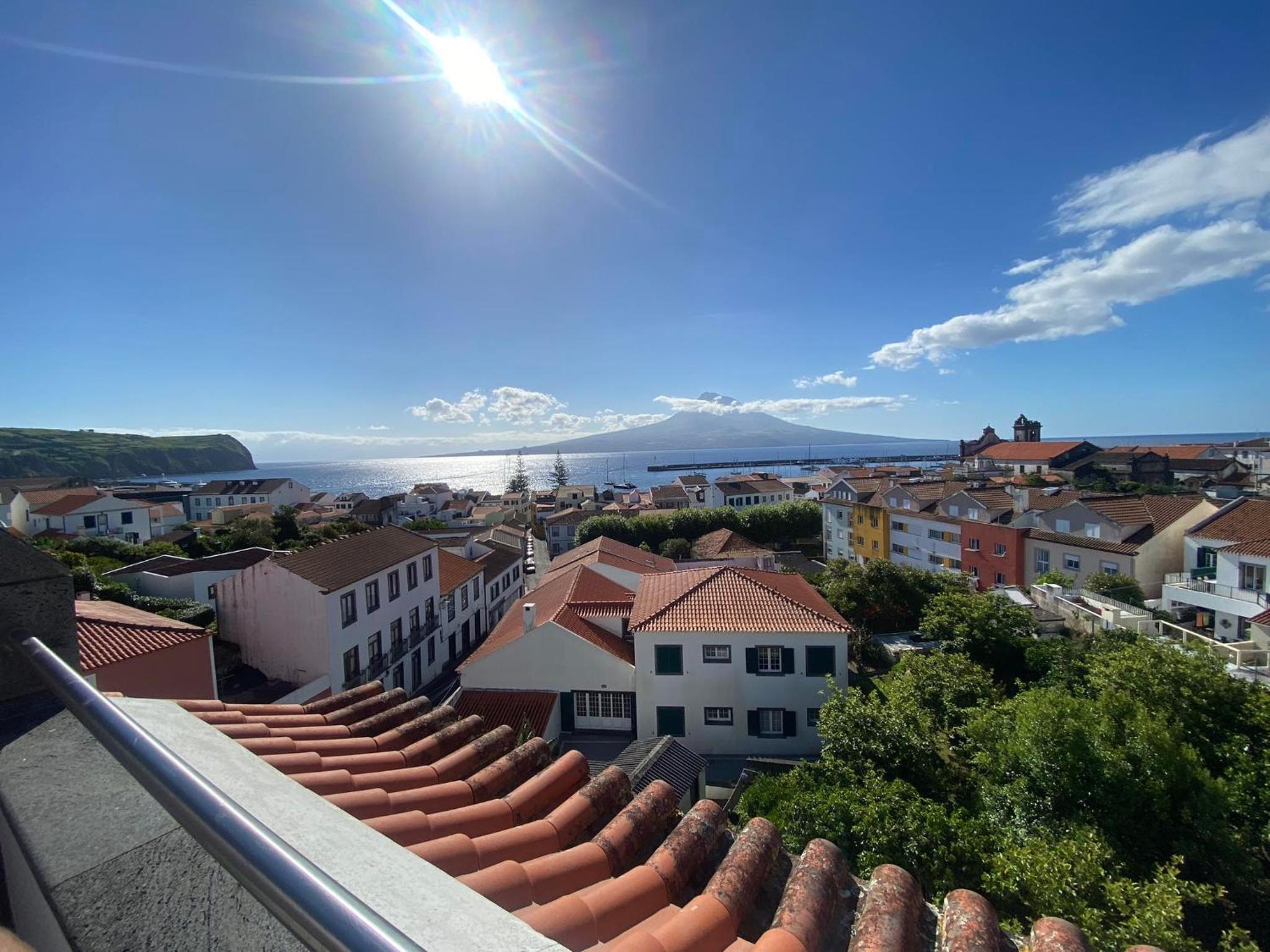 Duplex Apartment with Sea View - Photo 19