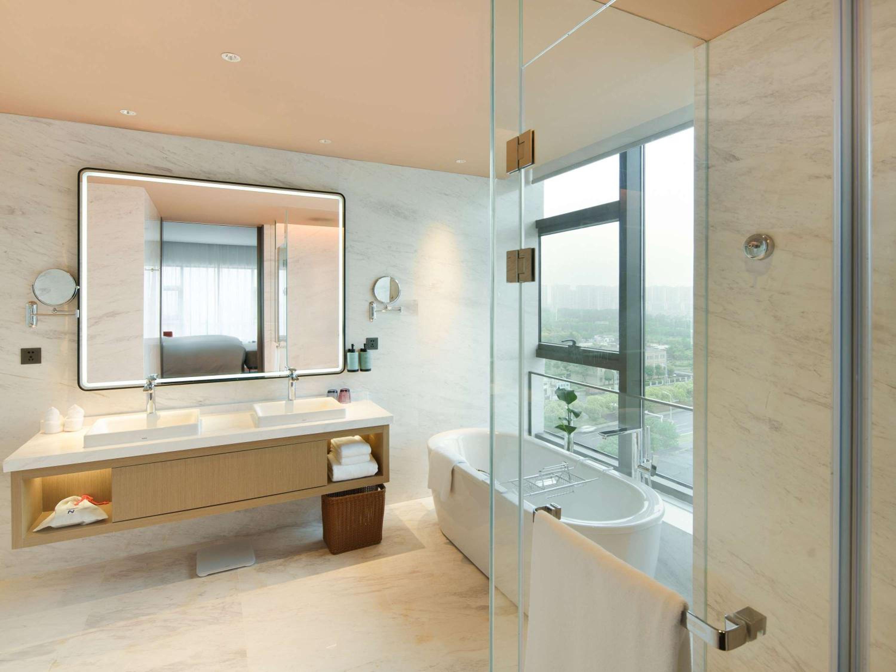 Superior Suite photo 3