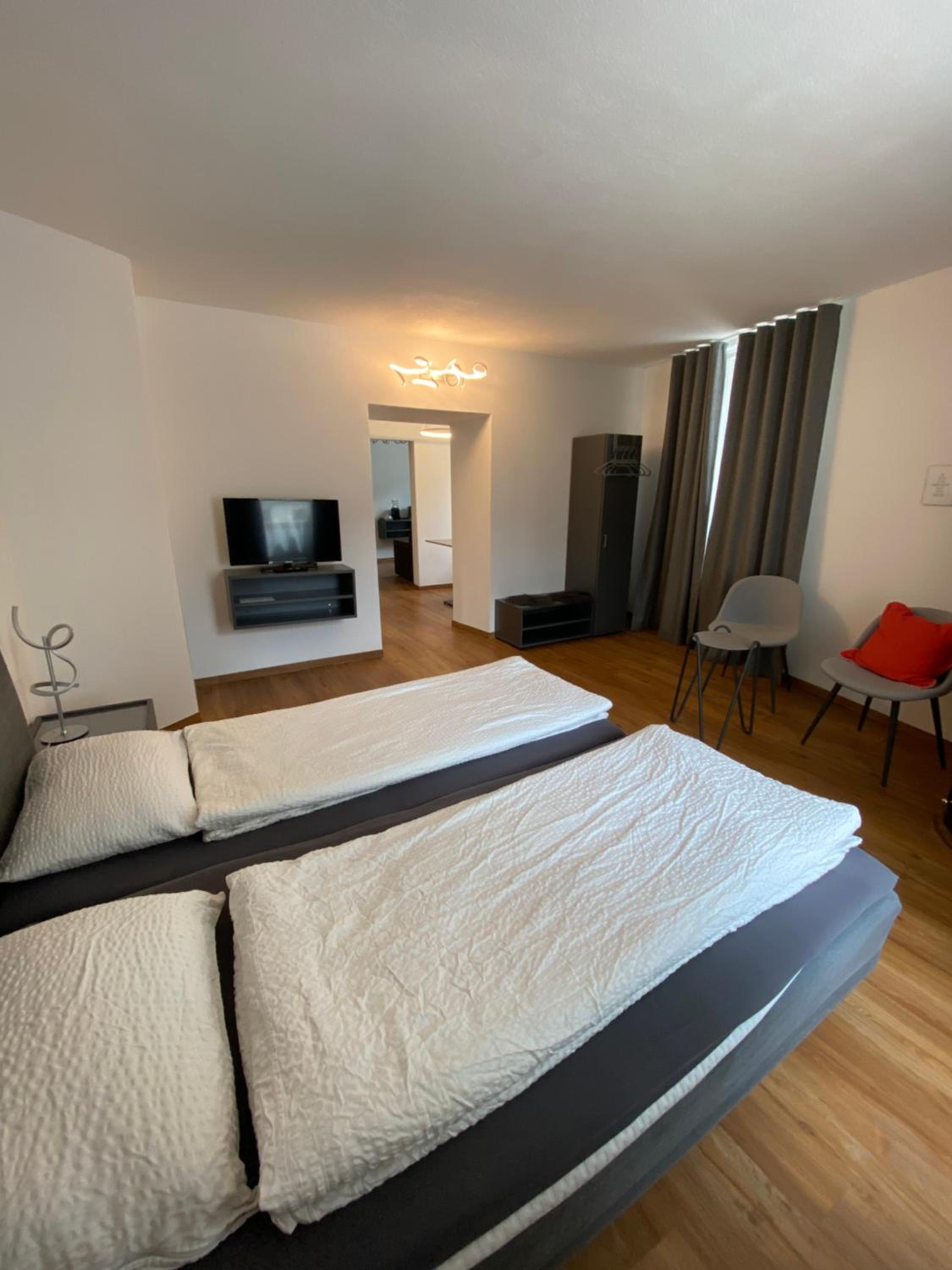 Quadruple Room with Private Bathroom photo 2
