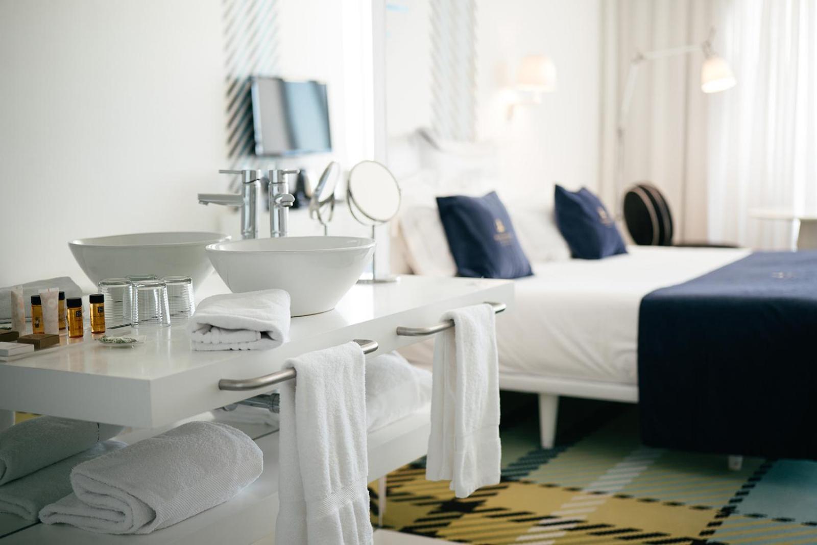 Superior Double Room with Sea View photo 2