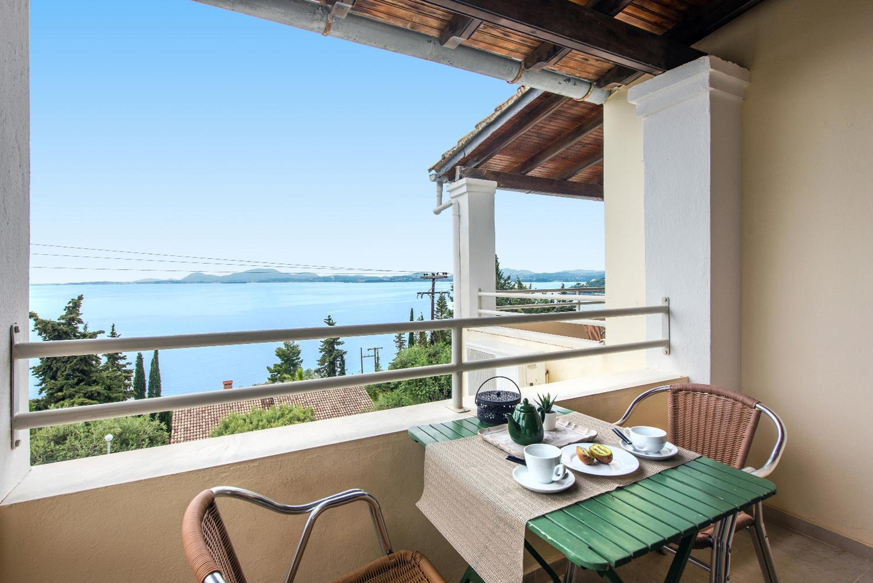 Quadruple Room With Sea View photo 1