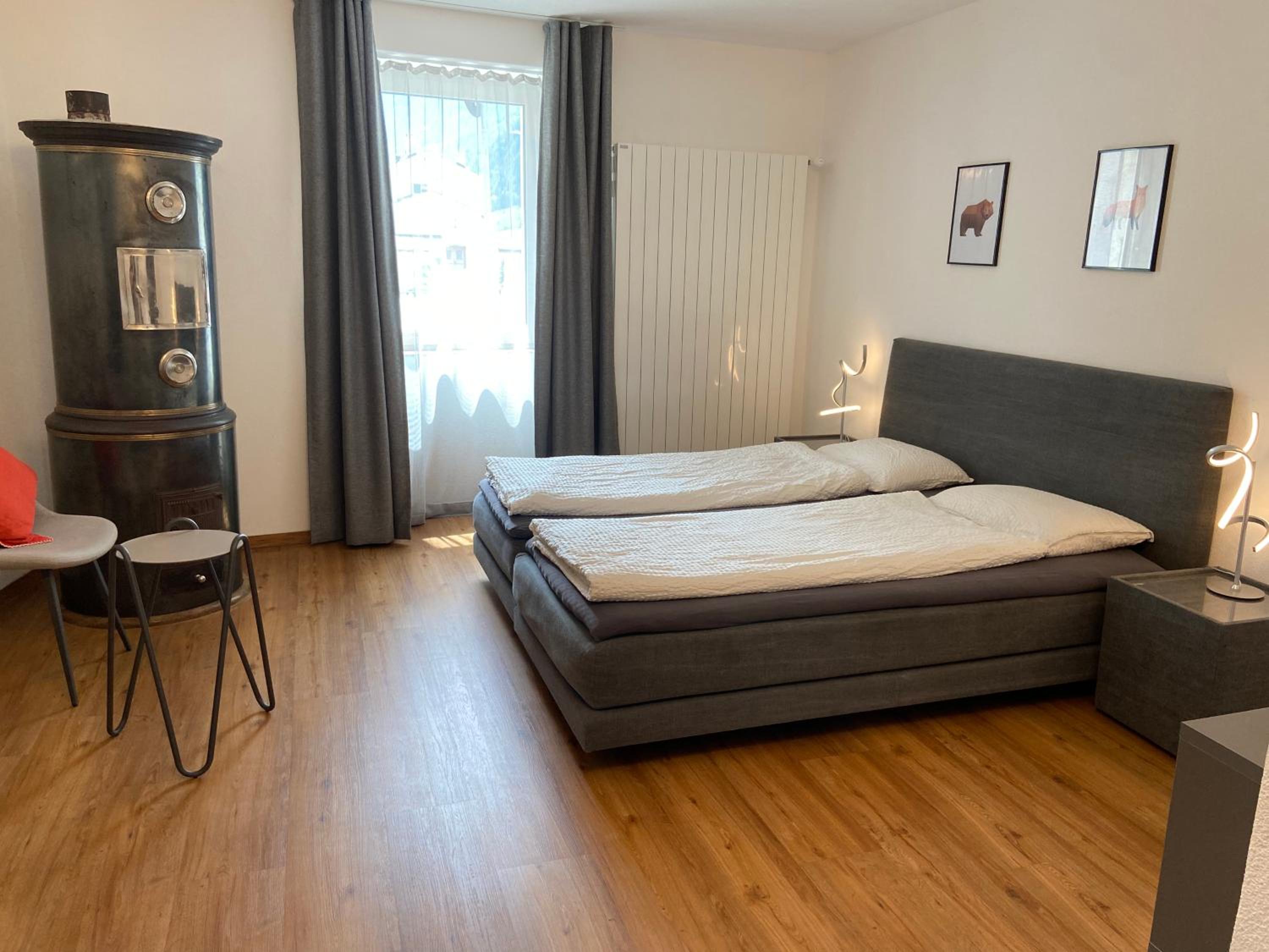 Quadruple Room with Private Bathroom photo 1