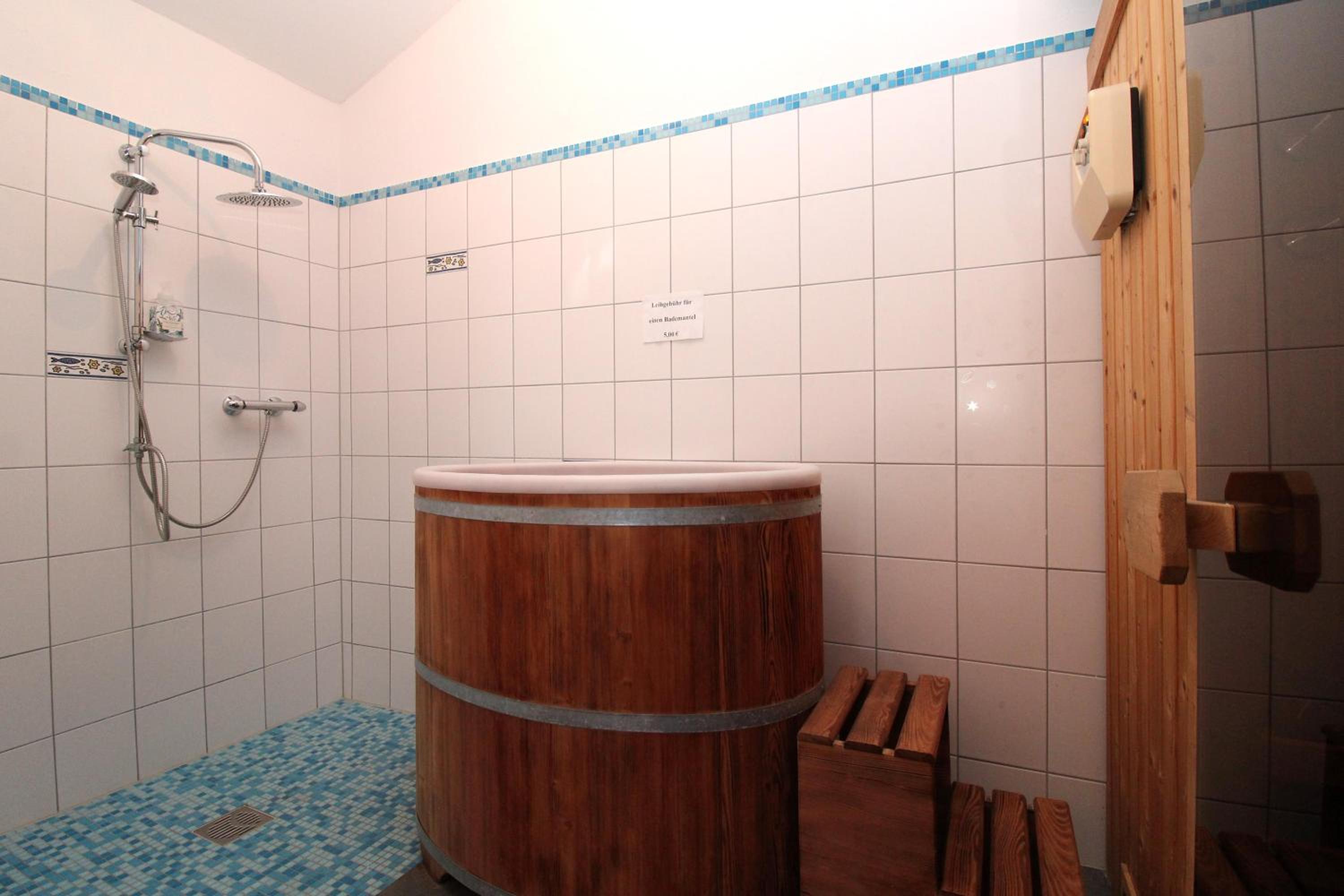 Apartment with Terrace photo 3