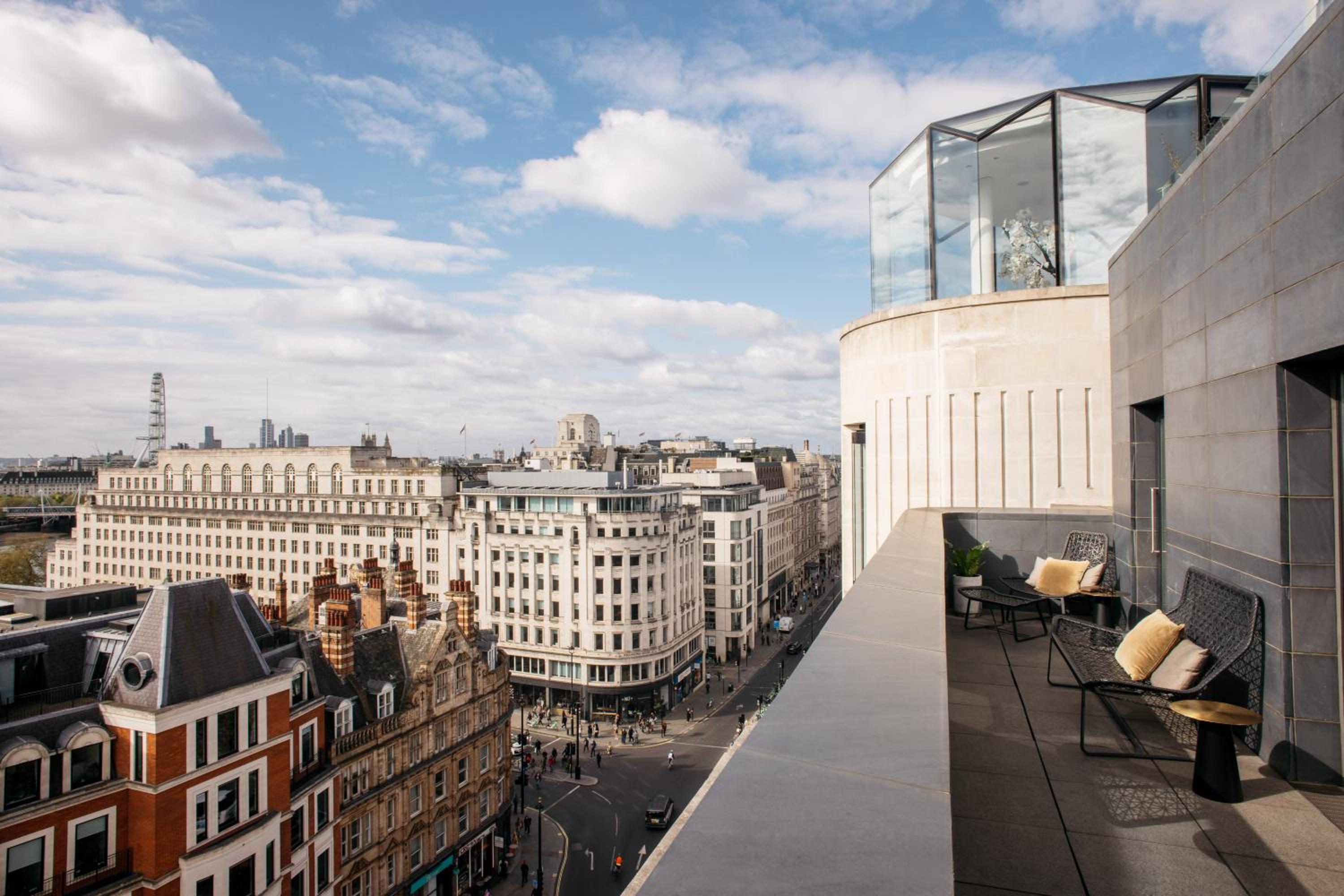 Penthouse (Non Smoking)