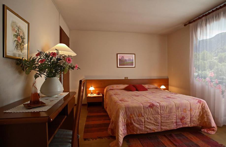 Double or Twin Room photo 3