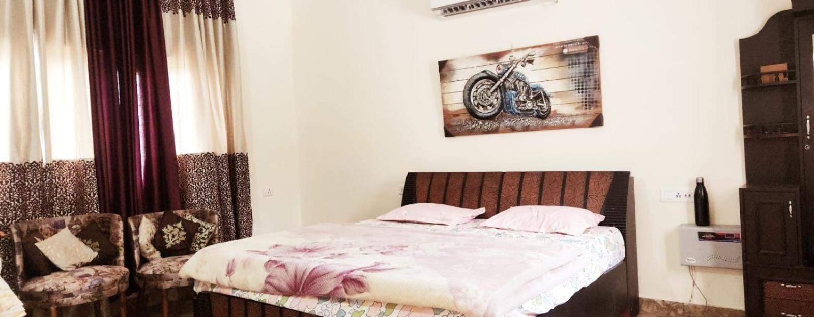 Three-Bedroom Villa photo 1