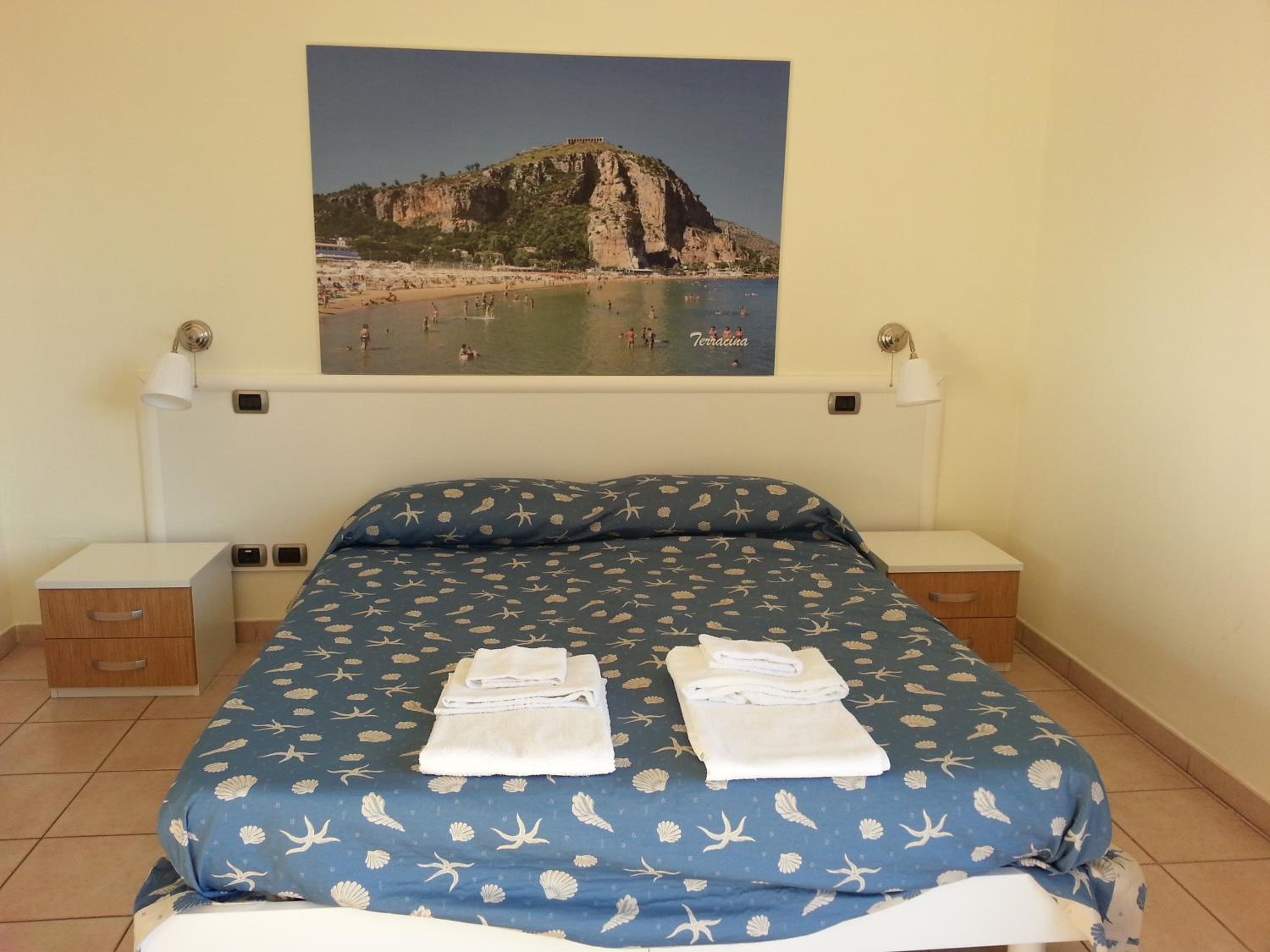 Quadruple Room with Sea View