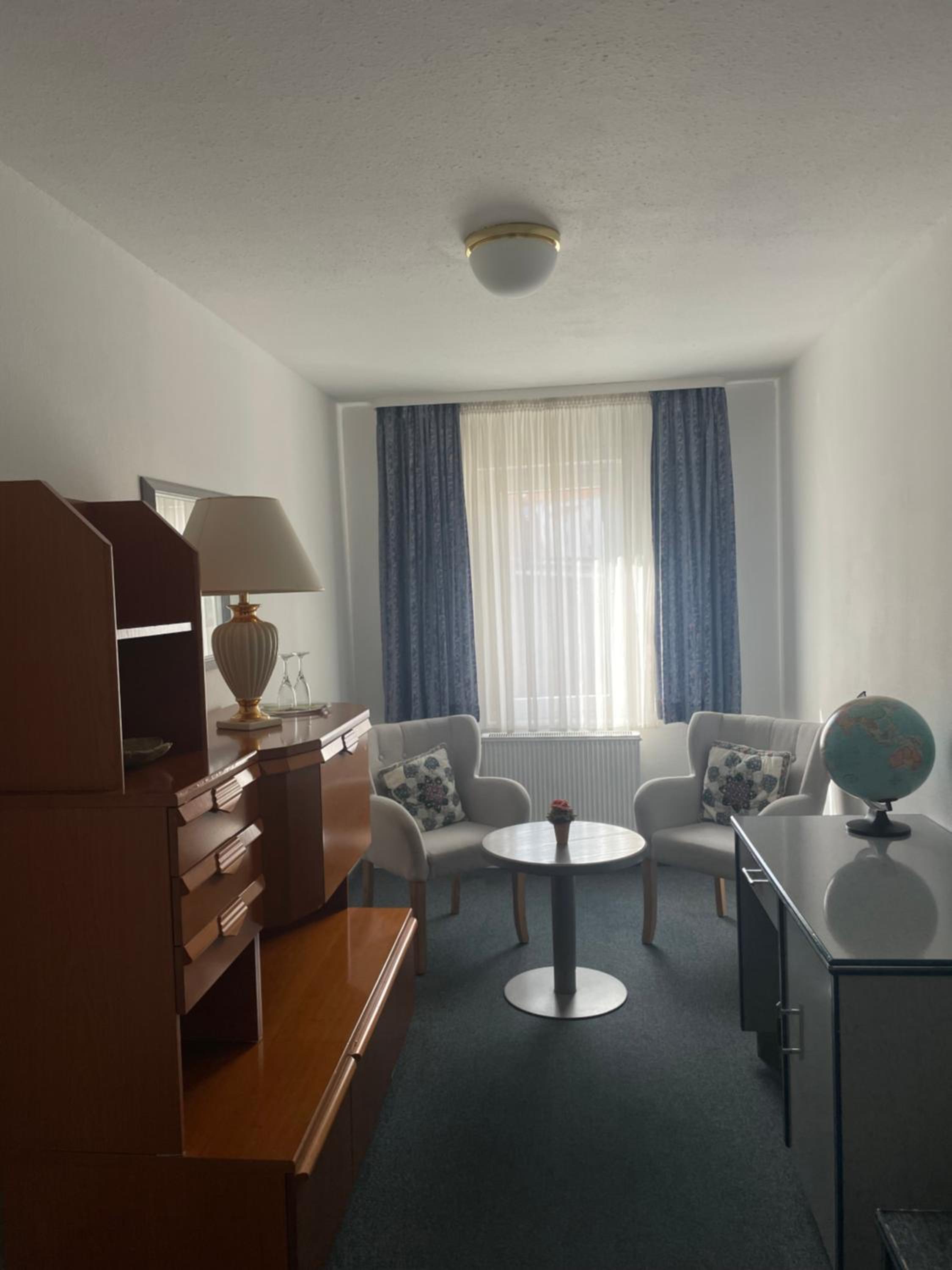 Apartment - Photo 4