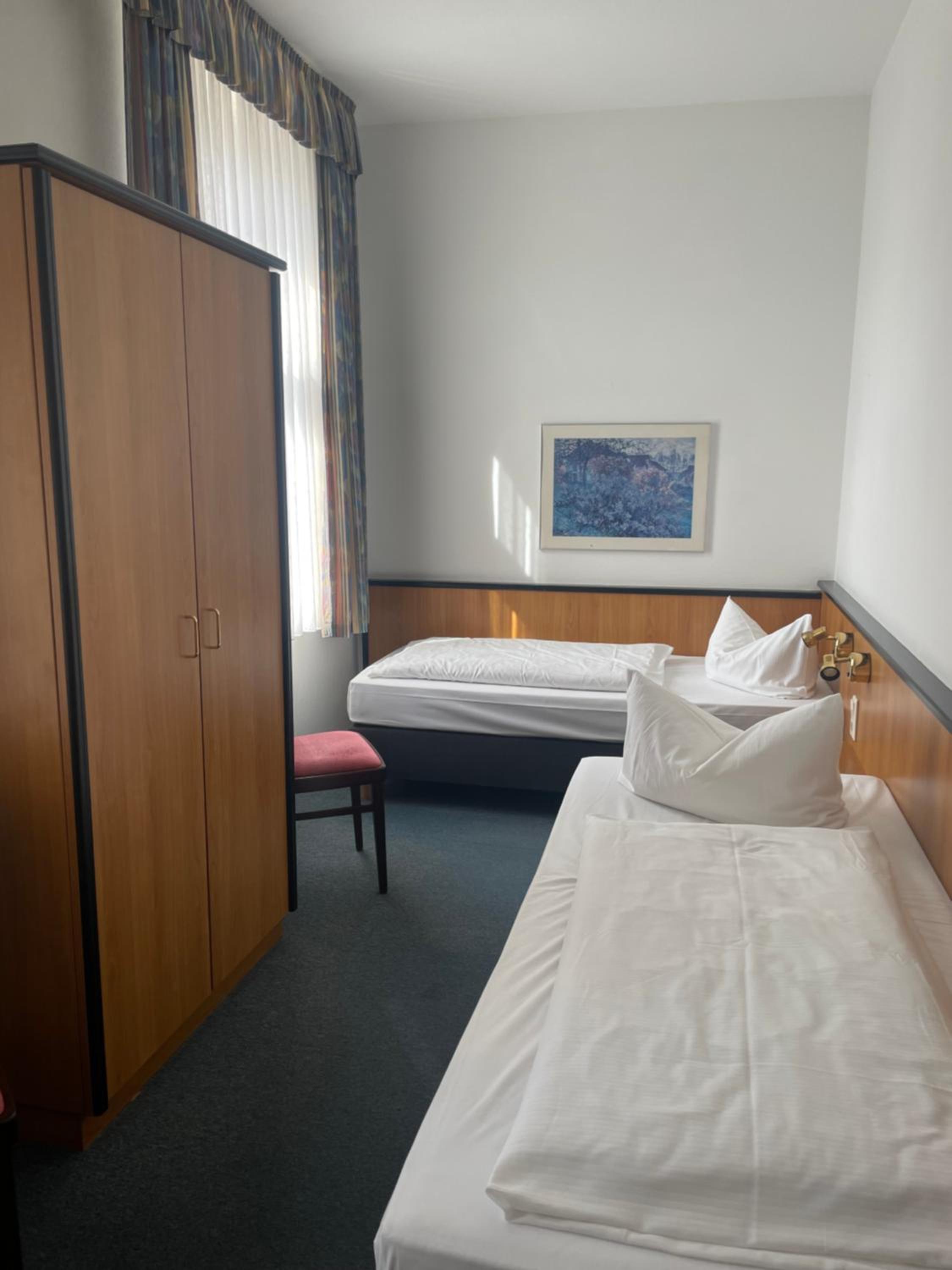 Double Room - Photo 2