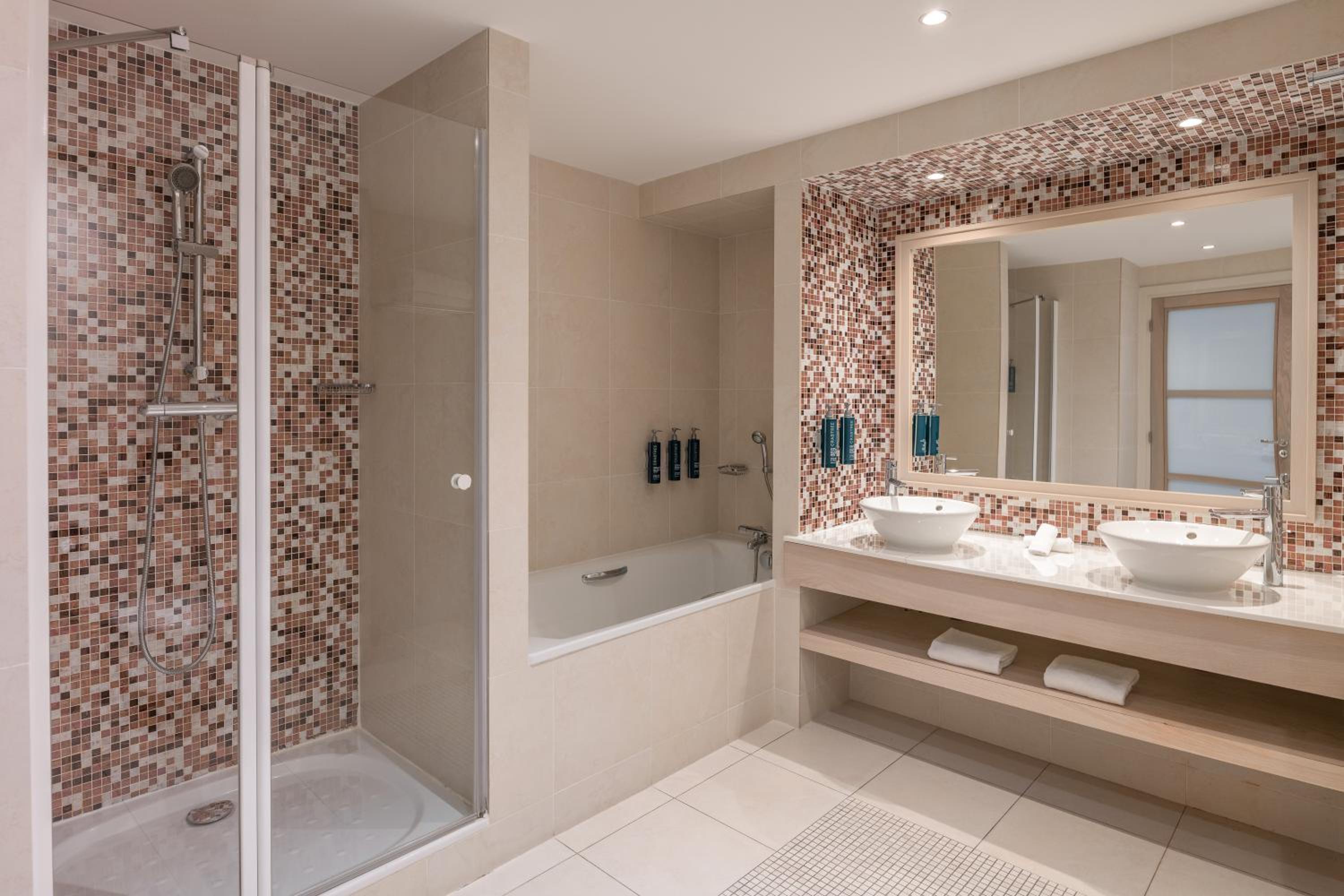 Junior Suite - Photo 4