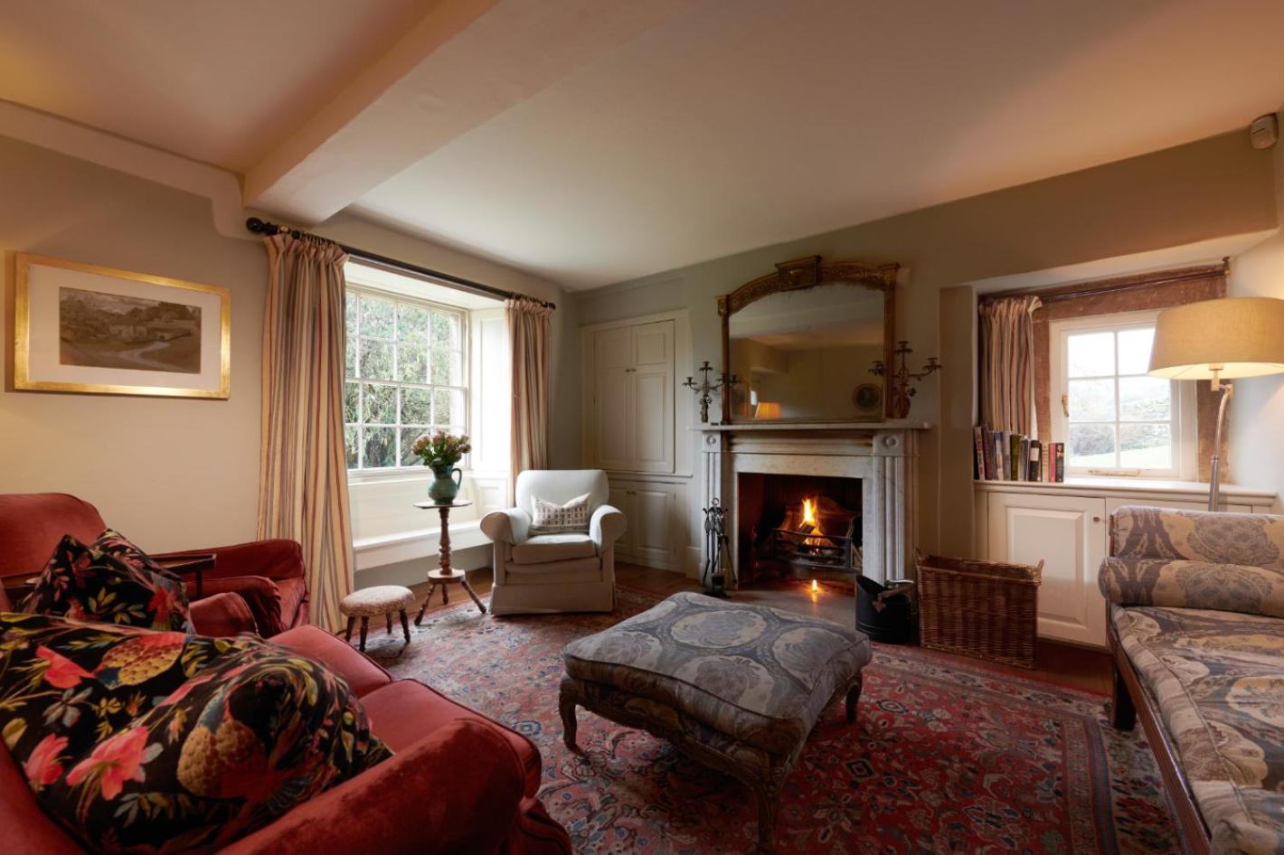 Three-Bedroom House photo 1