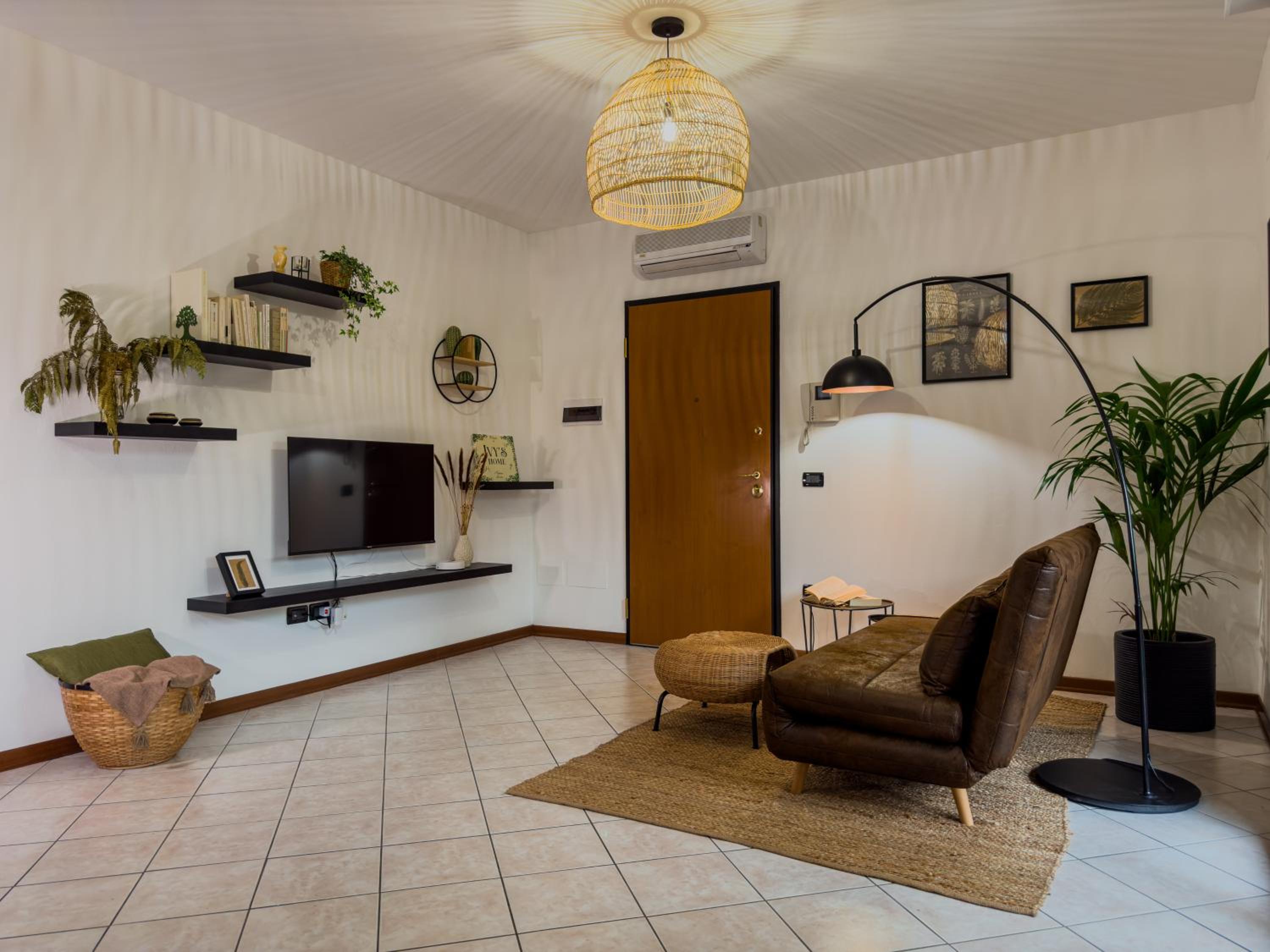 Two-Bedroom Apartment with Garden View photo 2