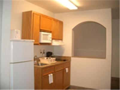 Deluxe King Suite with Sofa Bed - Photo 2
