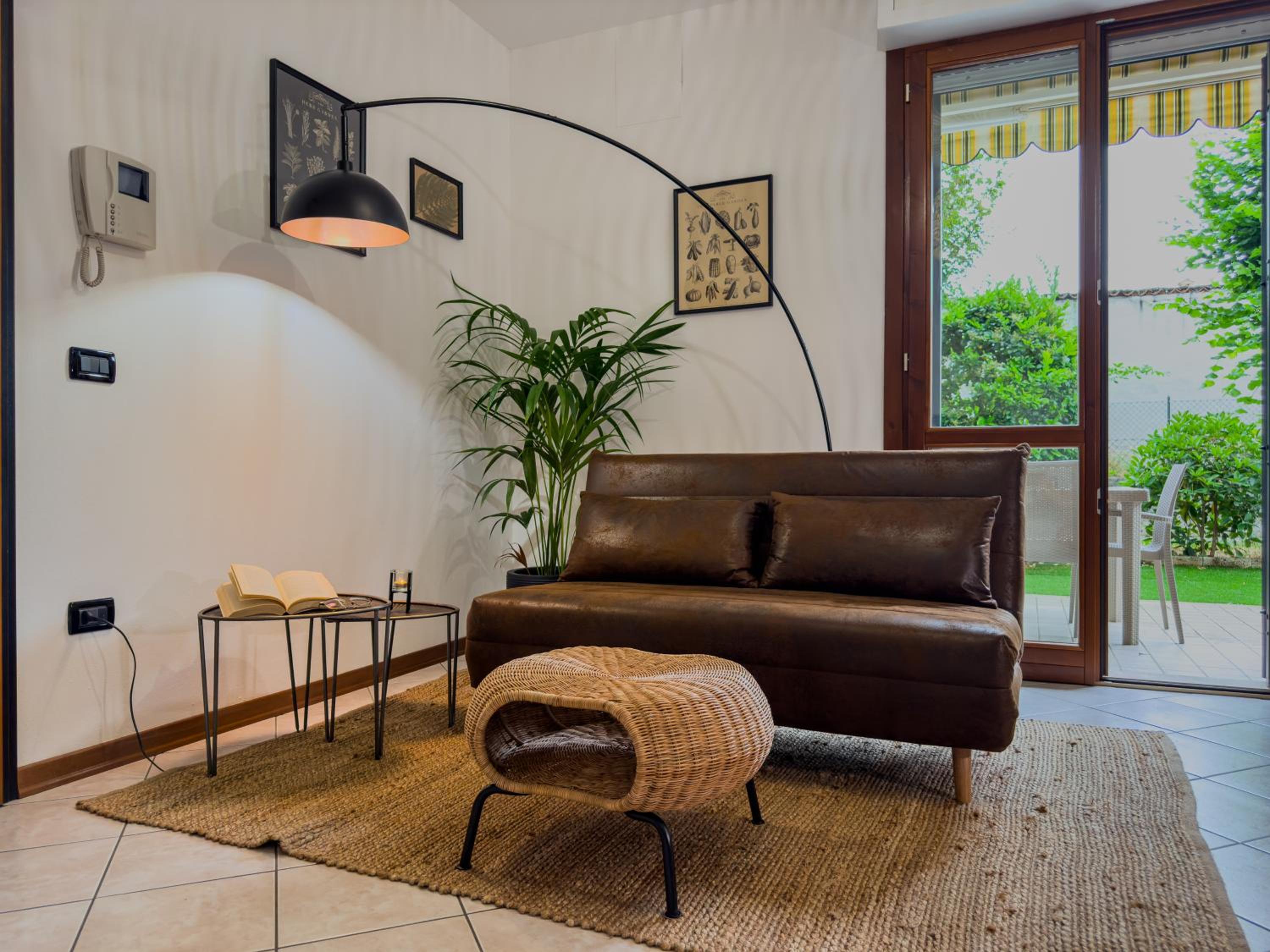 Two-Bedroom Apartment with Garden View photo 3