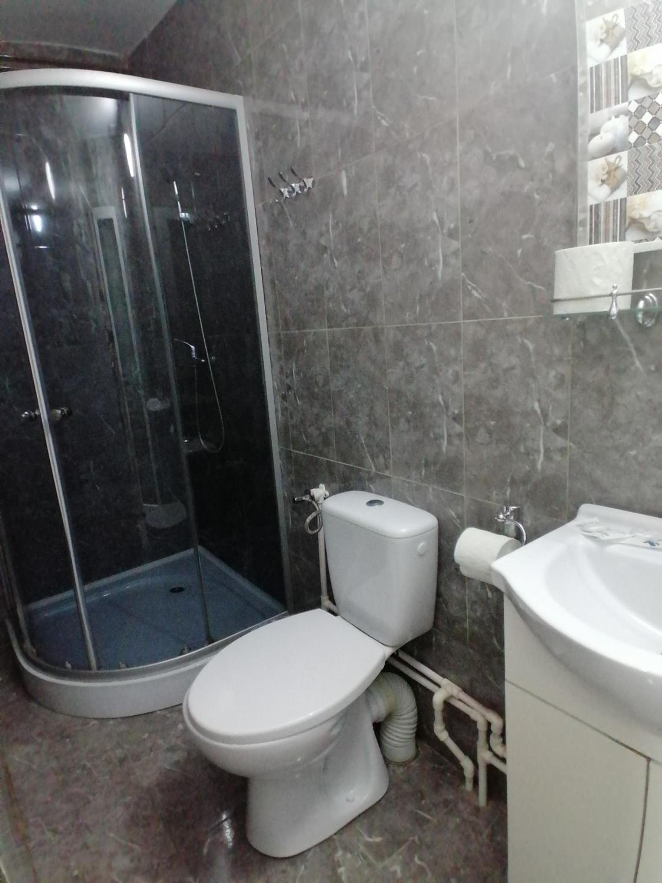 Double Room - Photo 2