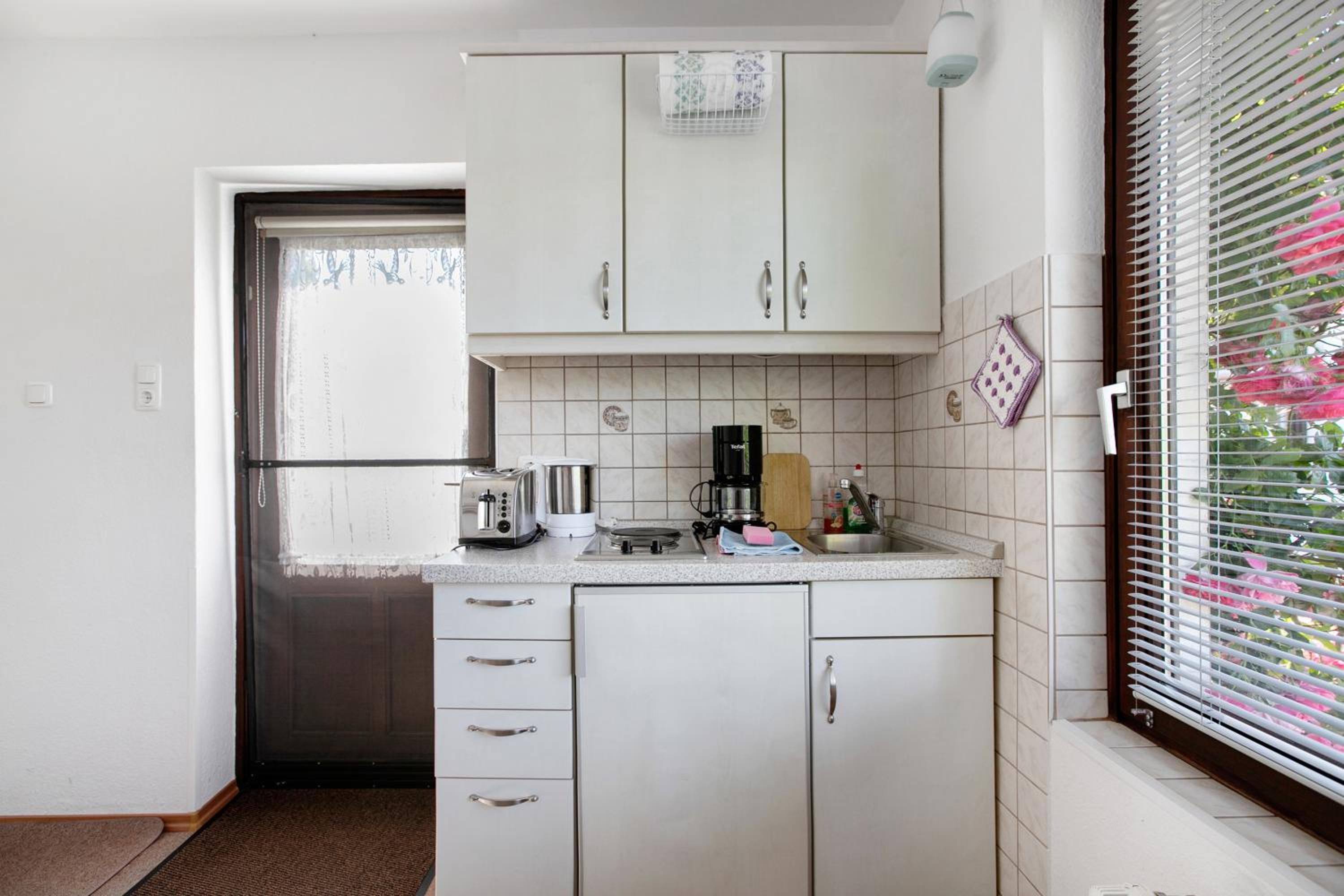 One-Bedroom Apartment with Garden View photo 2