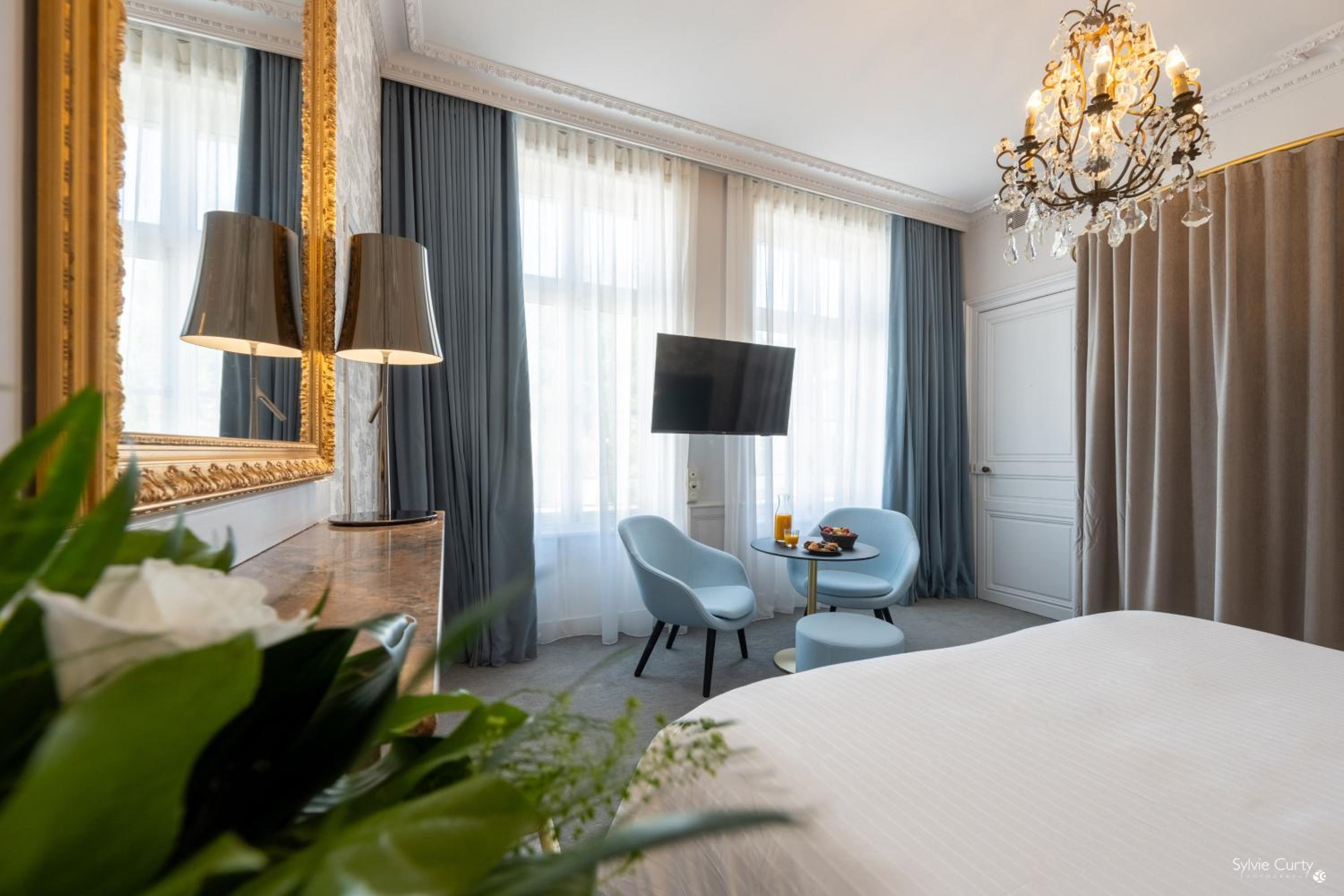 Prestige Room - Photo 1