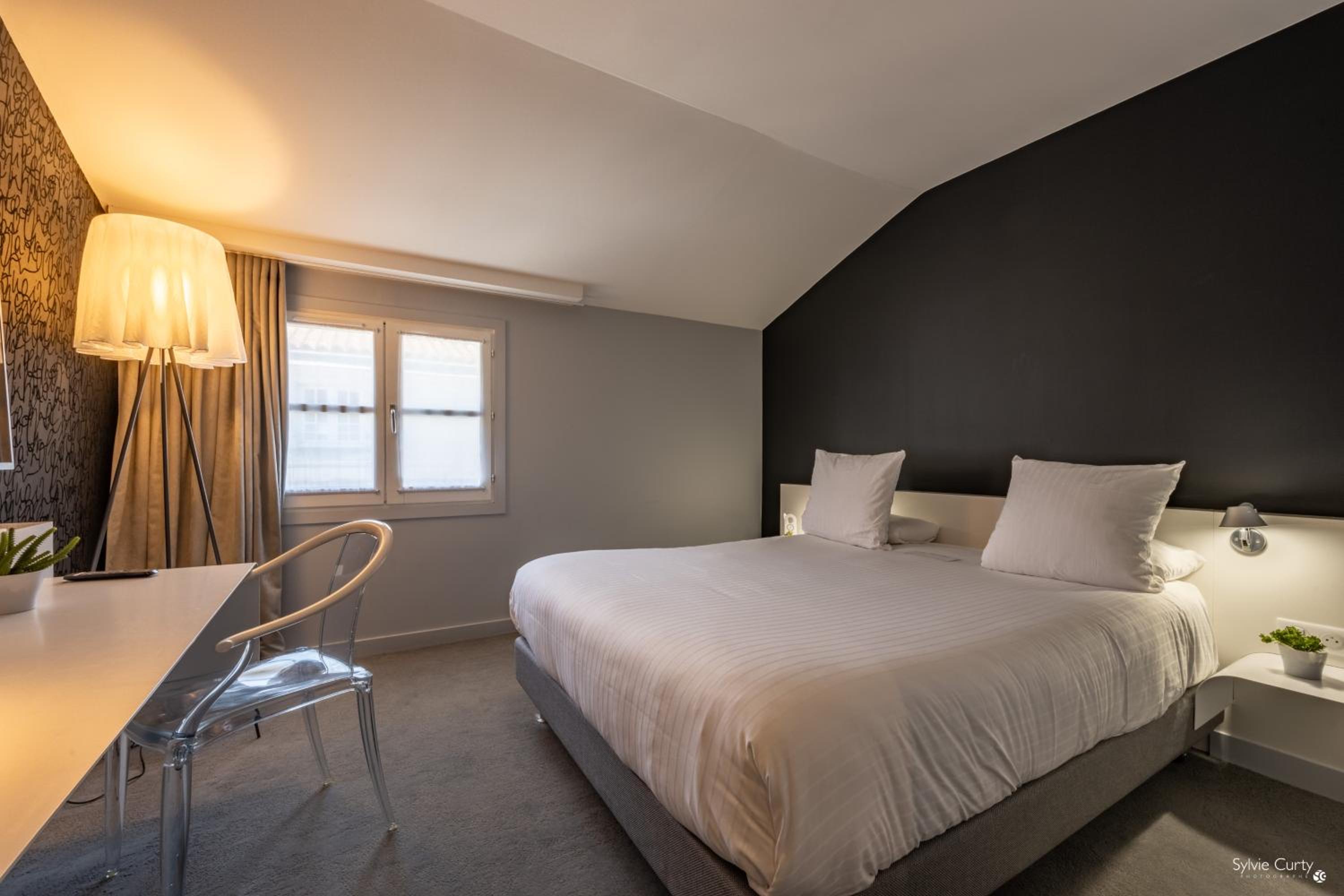 Comfort Room - Photo 4