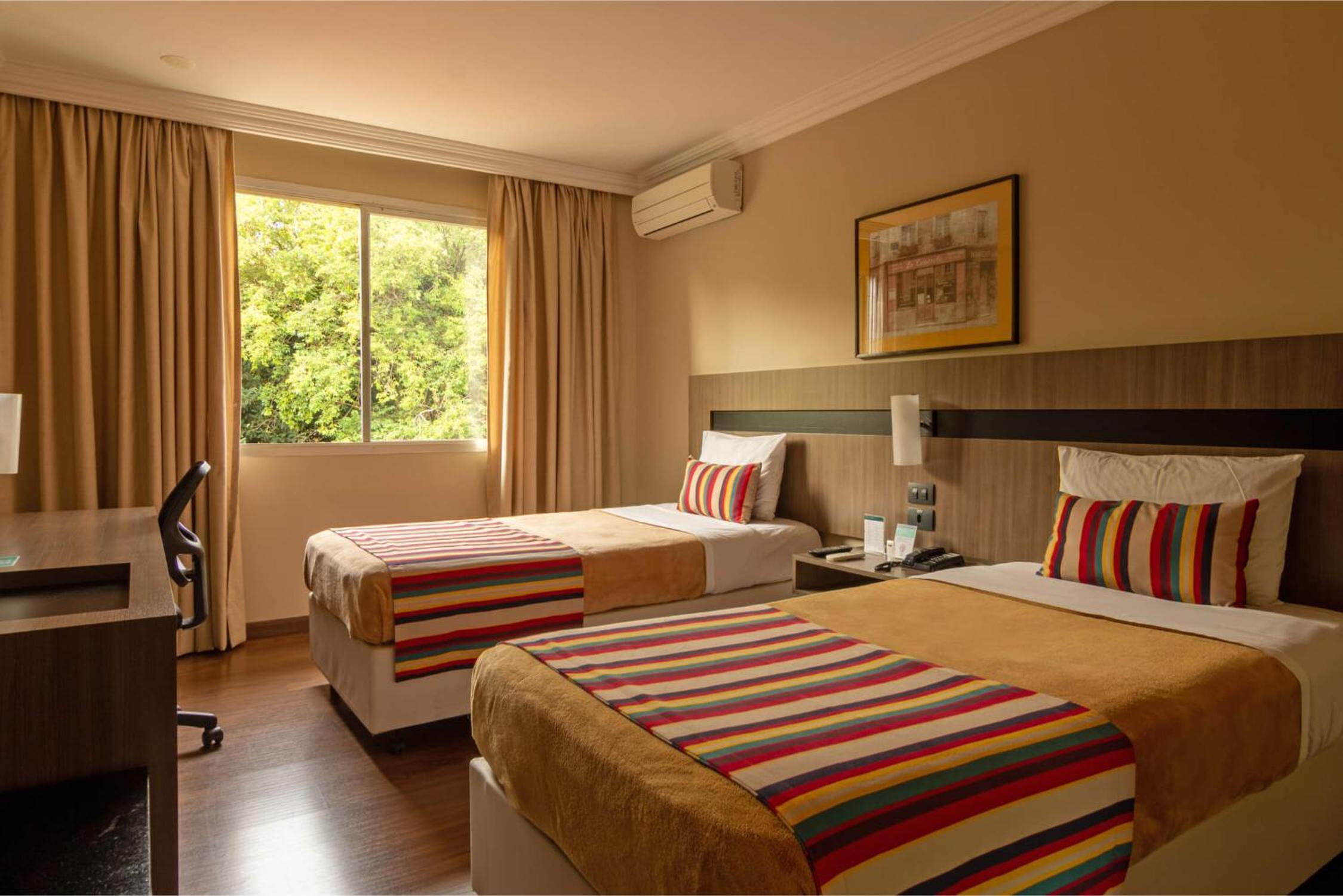 Superior Twin Room photo 3