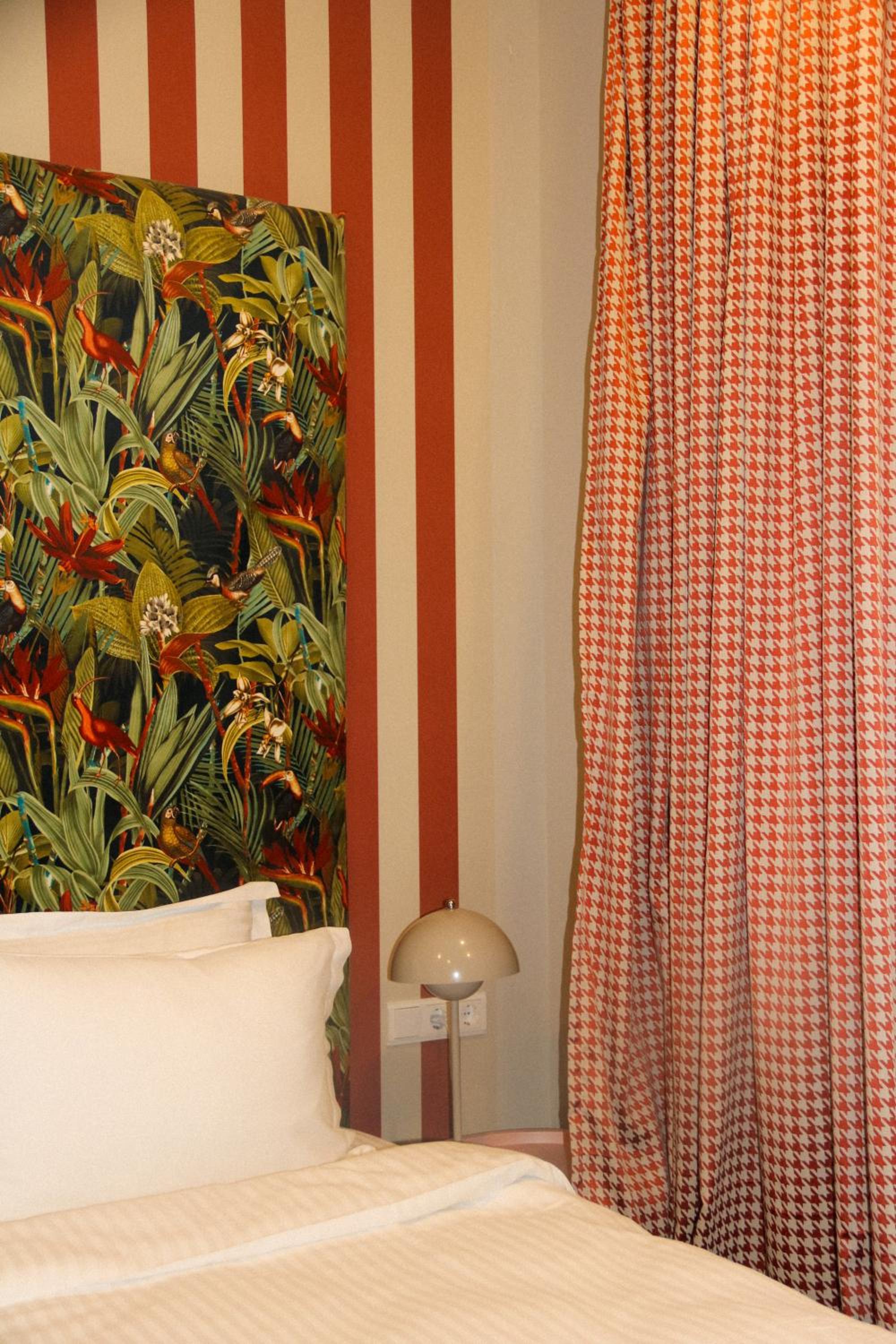 Standard Double Room - Photo 7
