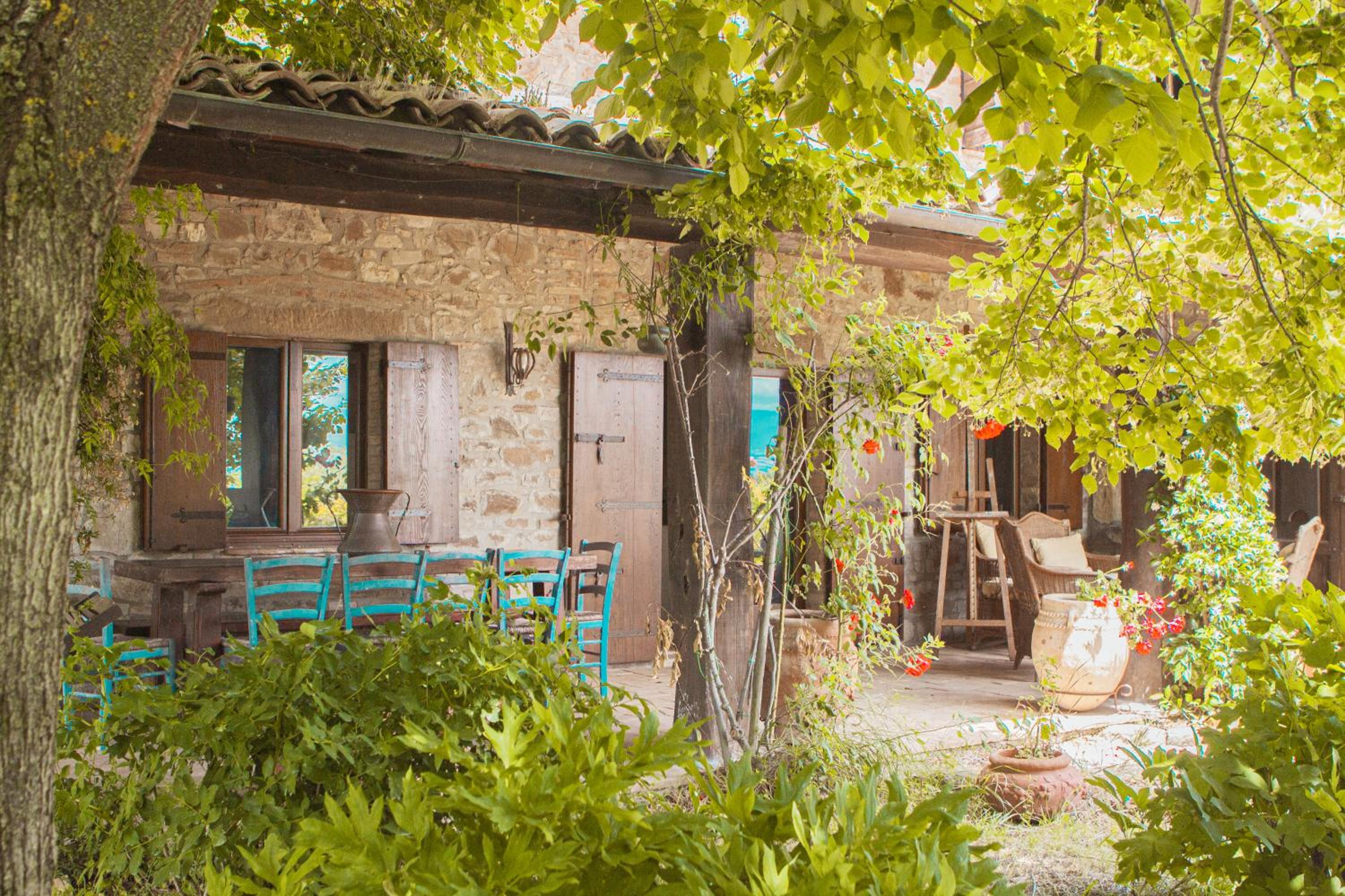 Villa photo 2