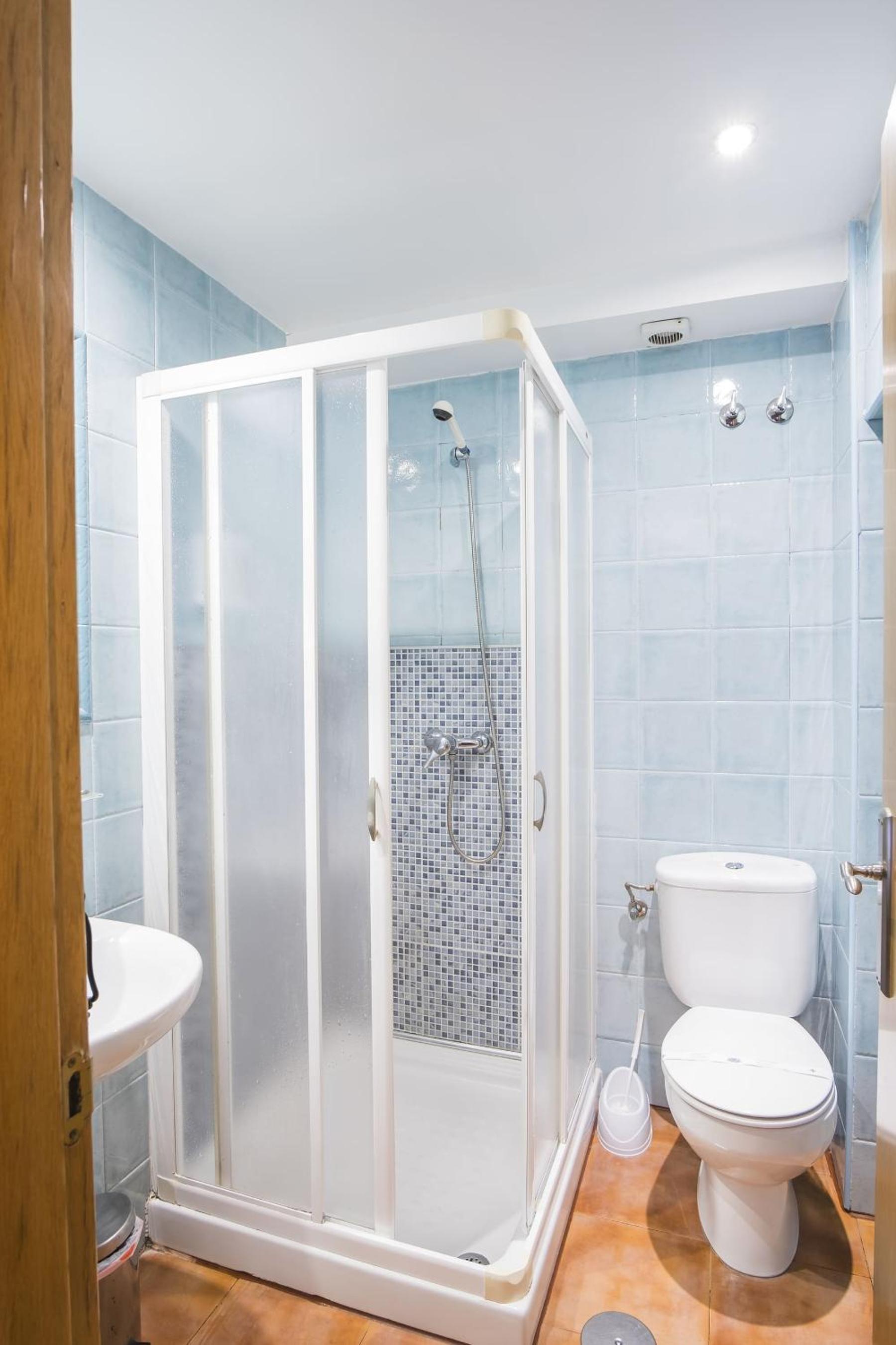 Double or Twin Room photo 3