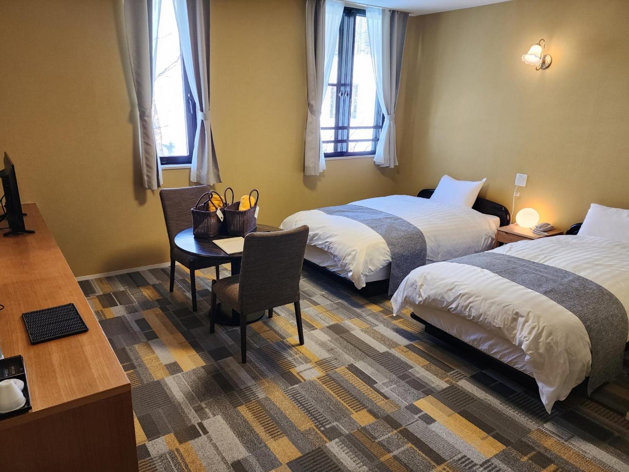 Twin Room with Private Bathroom